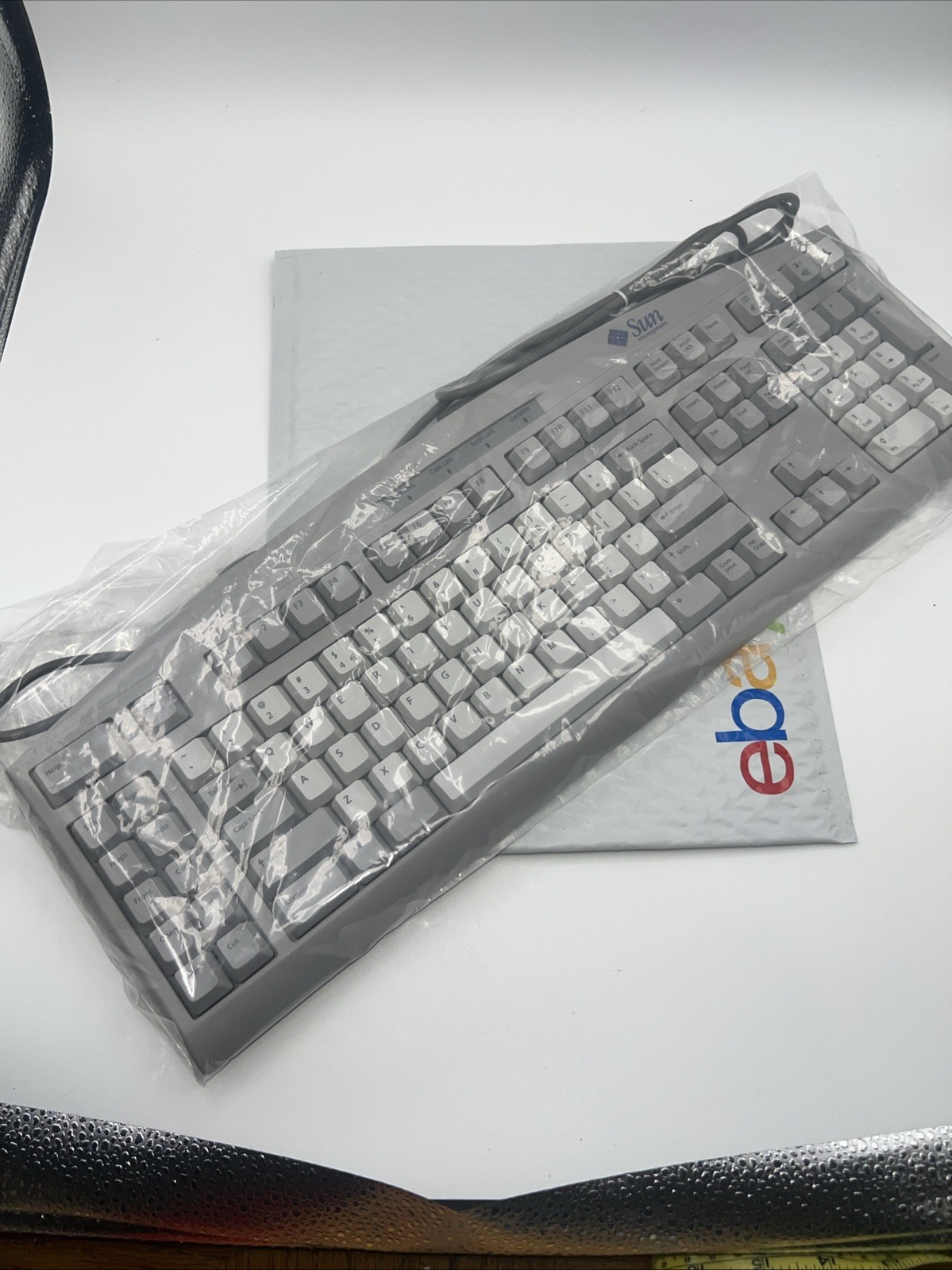 Sun Keyboard 320-1271 Type-6 USB Keyboard New Unused