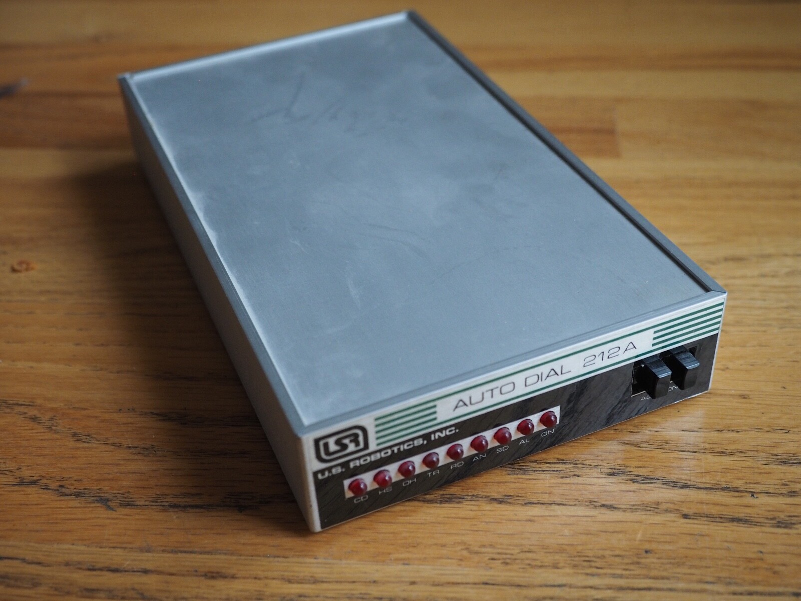 Rare Vintage US Robotics Auto Dial 212A Modem computer