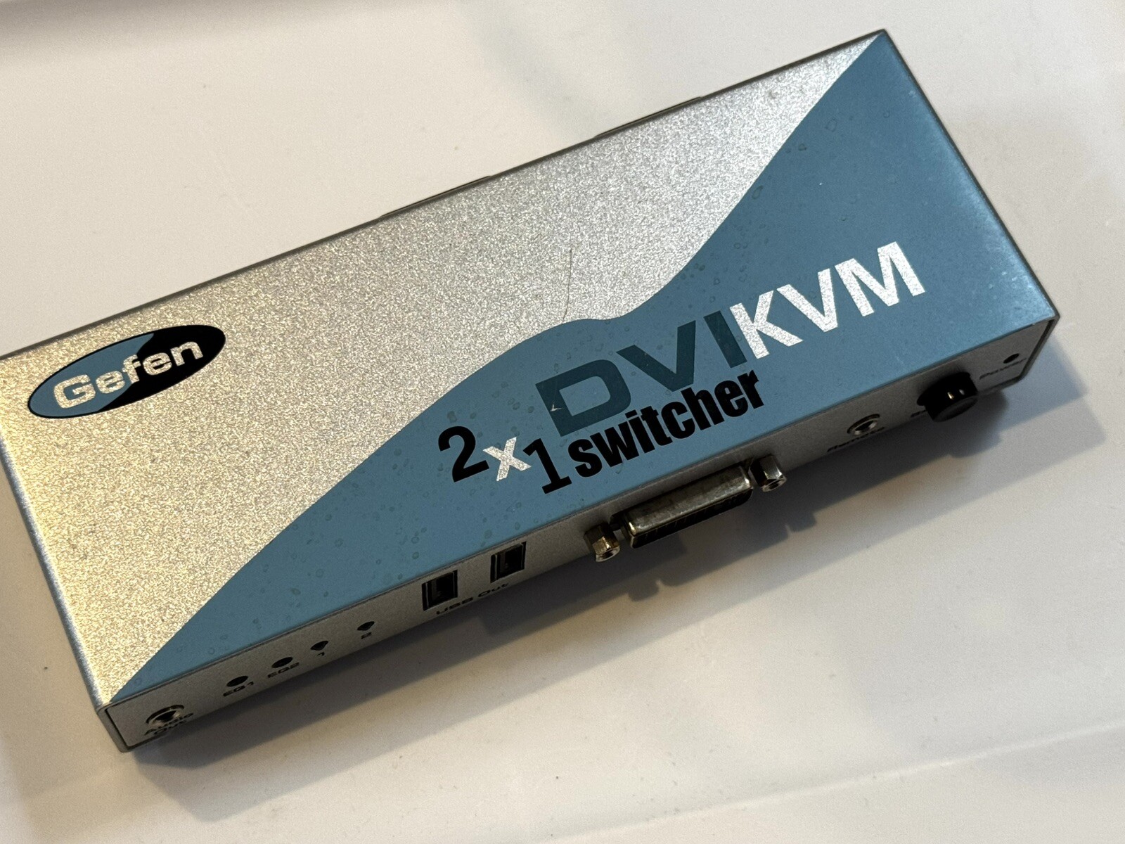 GEFEN INC EXT-DVIKVM-241DL 2X1 DVIKVM DL SWITCHER