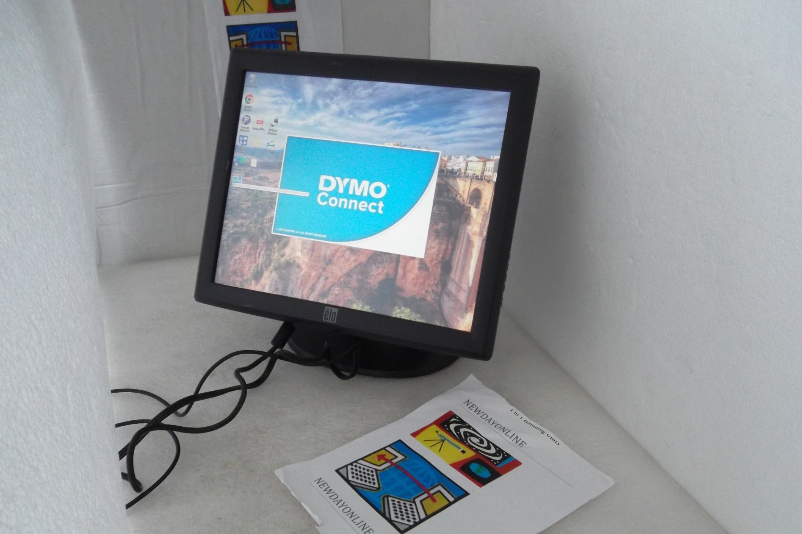 ELO ET1715L 17" POS/Retail Monitor AccuTouch USB VGA 1280x1024 5ms Touchscreen