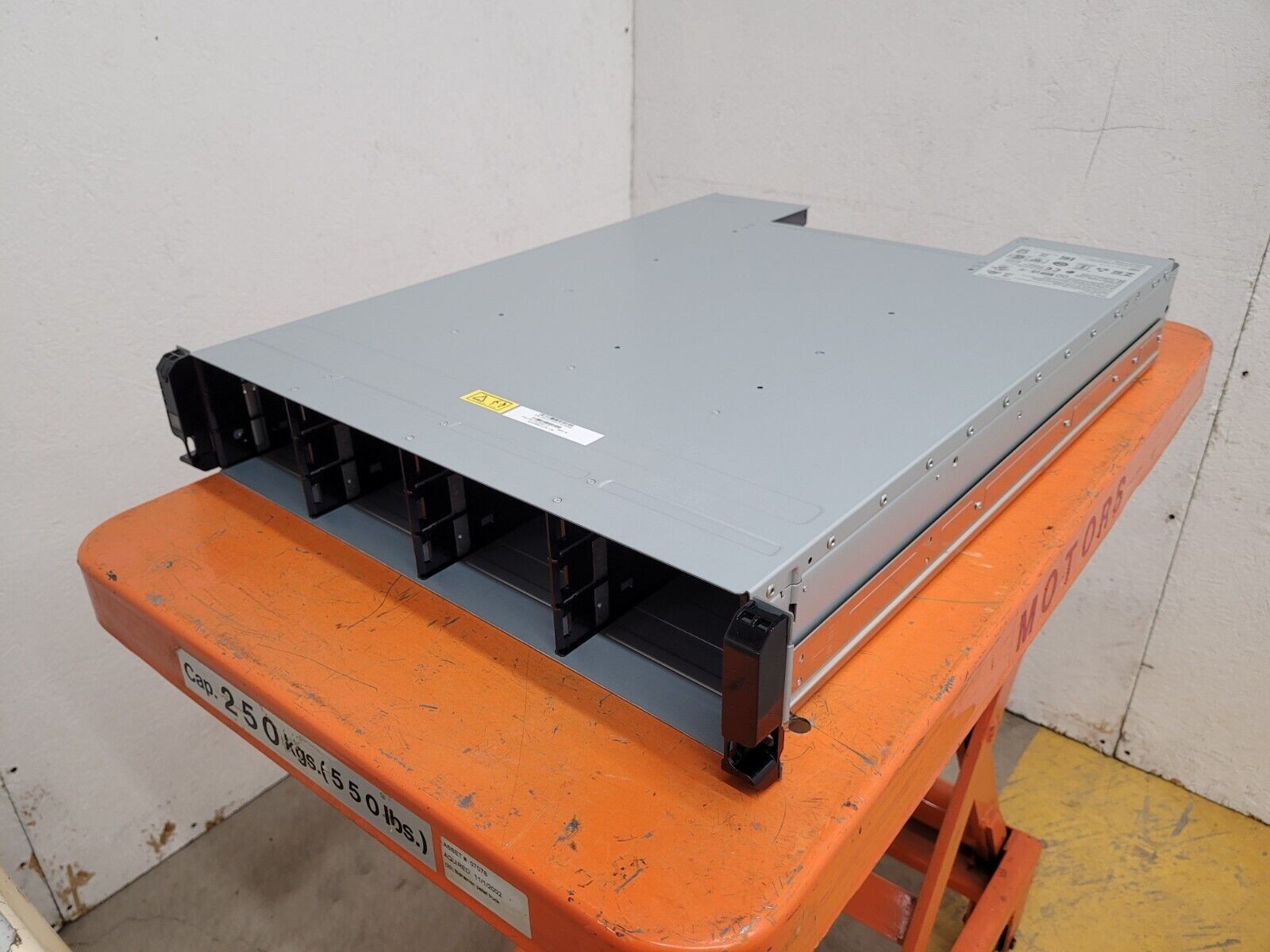 HB-1235 2U OneStor JBOD 12 Bay 3.5" Dual SAS 12Gbps Storage Array NIB Unit B