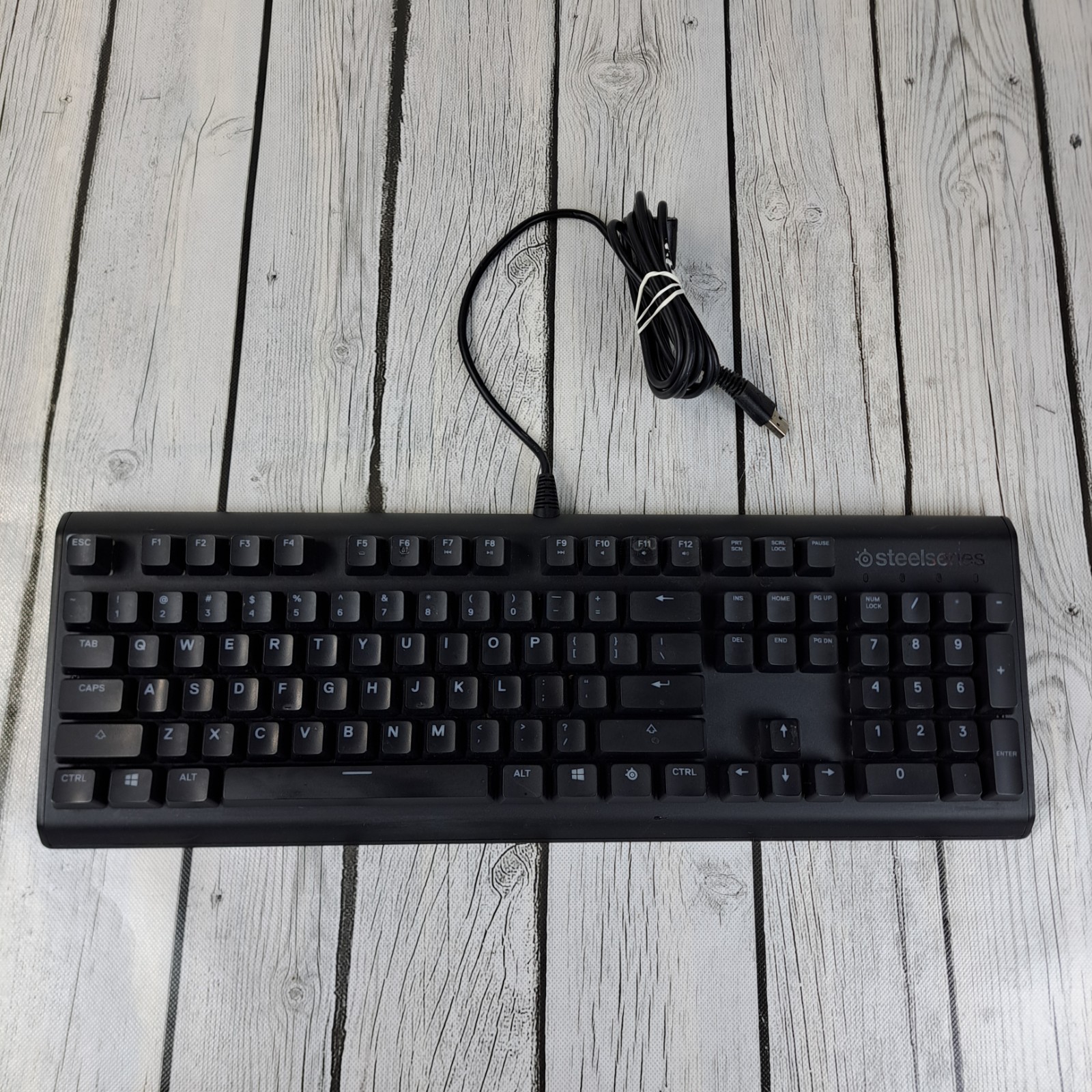 SteelSeries Apex M750 Keyboard Mechanical Wired Gaming Black