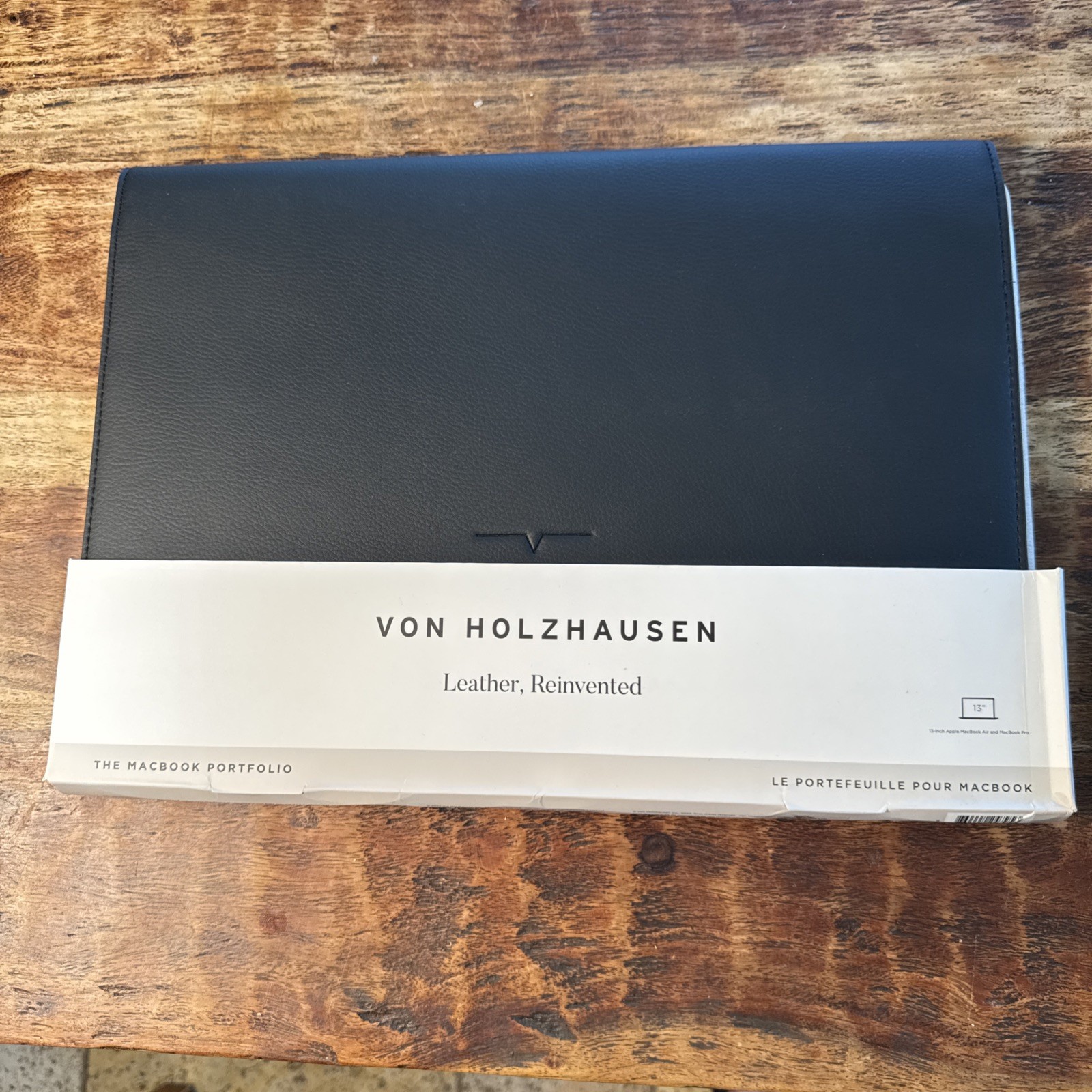 New Von Holzhausen MacBook Portfolio 13" vegan Leather Cover black