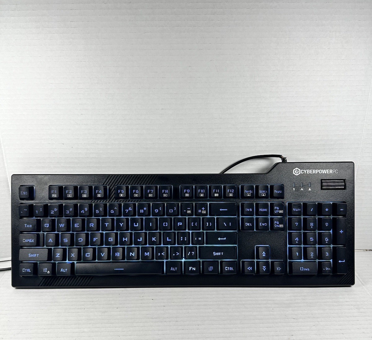 CyberPowerPC Wired Gaming Keyboard White LED Backlit NOHI 01 KB-161-306 - TESTED