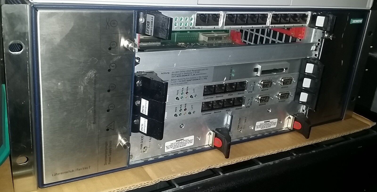 Chassis only for HiPath 4000 Siemens Communication Server