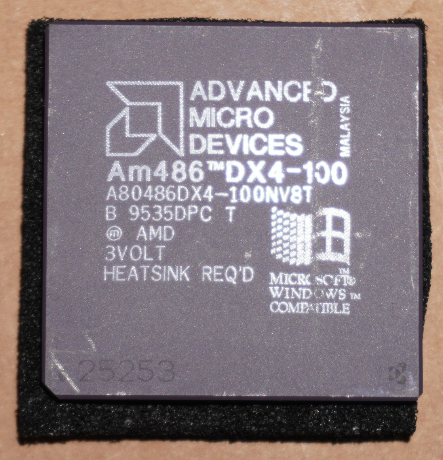 *NOT WORKING* AMD Am486 DX4-100 NV8T 100MHz 486 CPU