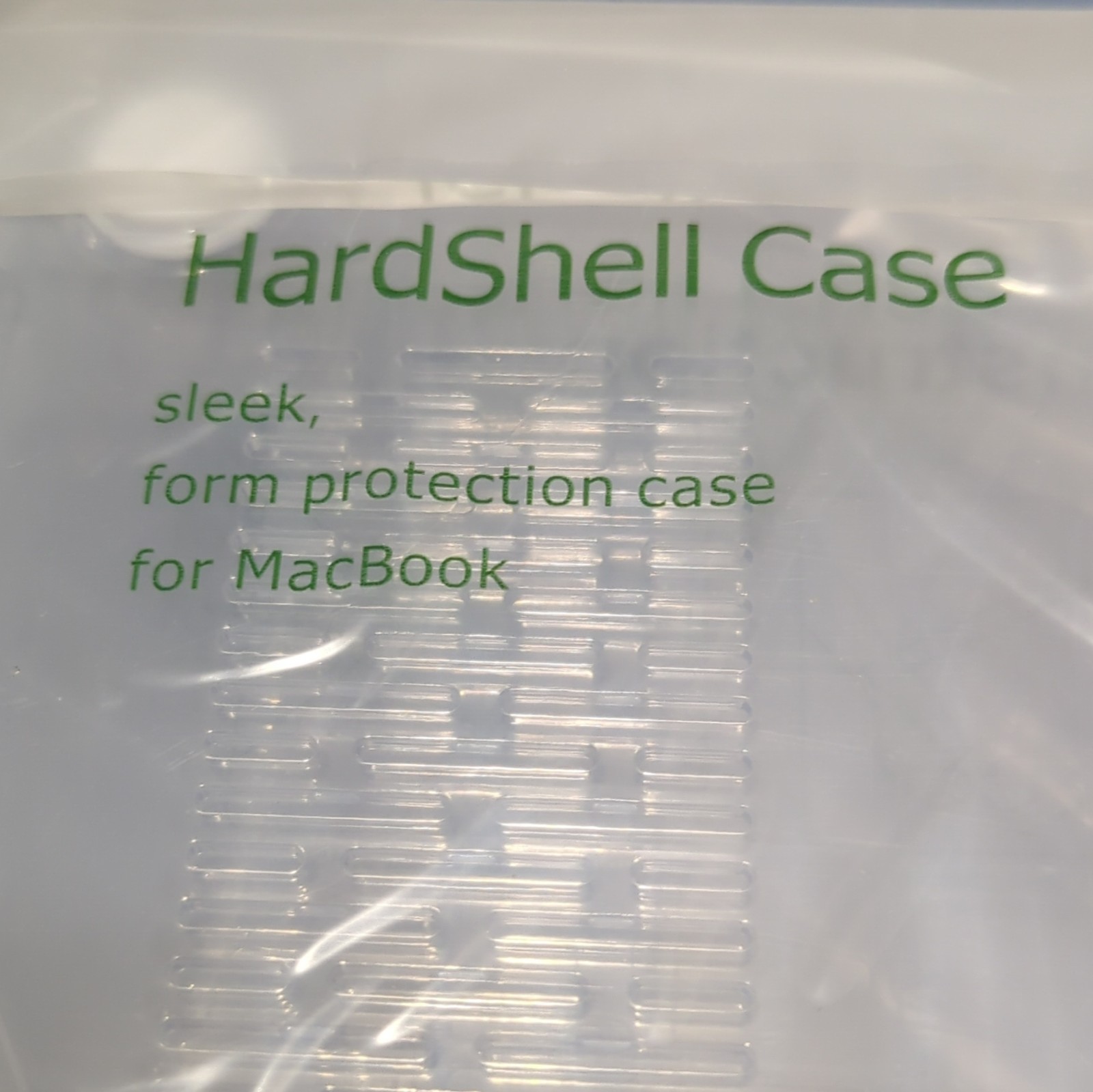 Clear Plastic Hard Case for Apple MacBook 13in Anti-Slip Water Resistant