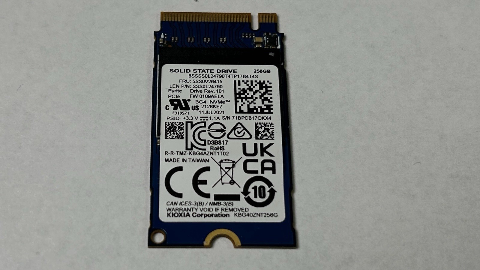 Kioxia 256GB SSD BG4 M.2 2280 NVMe PCIe Gen3 X4 KBG40ZNT256G L57447