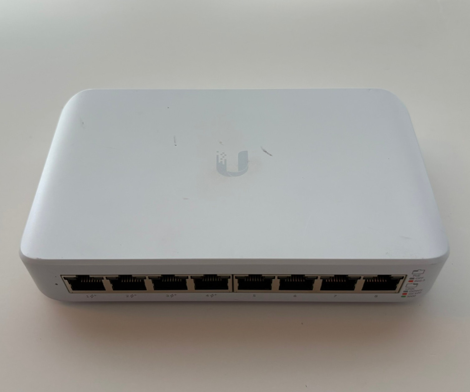 Ubiquiti USW-Lite-8-PoE UniFi Network 8 Port Gigabit Ethernet Switch (No Cords)
