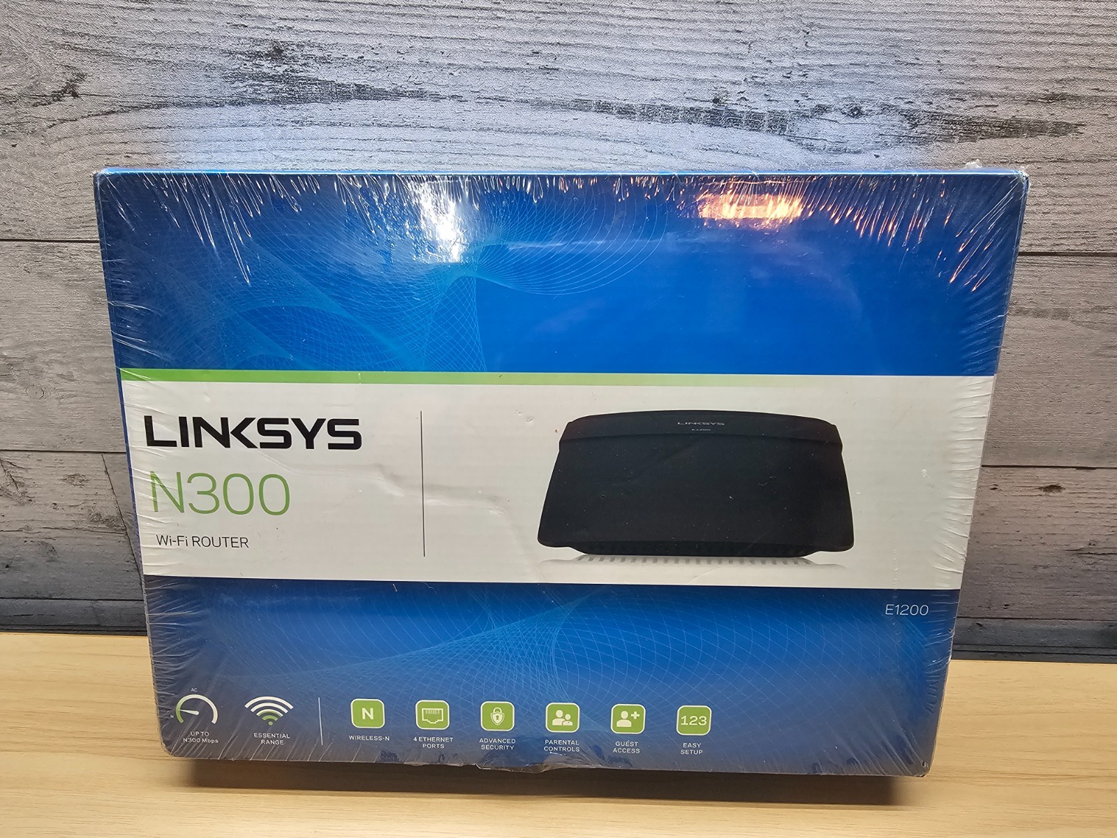 LINKSYS N-300 WI-FI ROUTER - E1200 - 300 MBPS - NIB