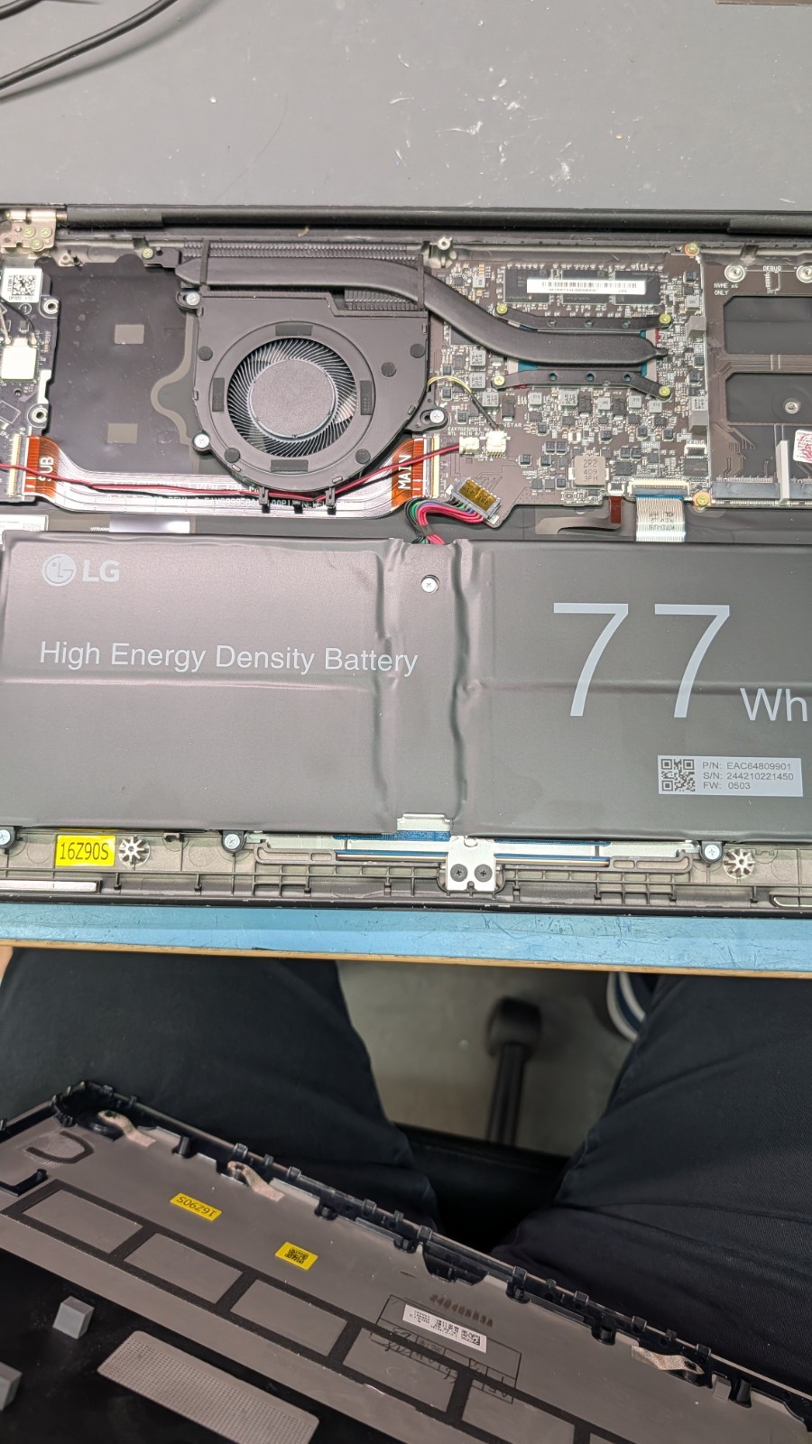 LG Gram 16Z90S-H.ADB9U1 No NVME, Board Issue, No Power, For Parts As Is