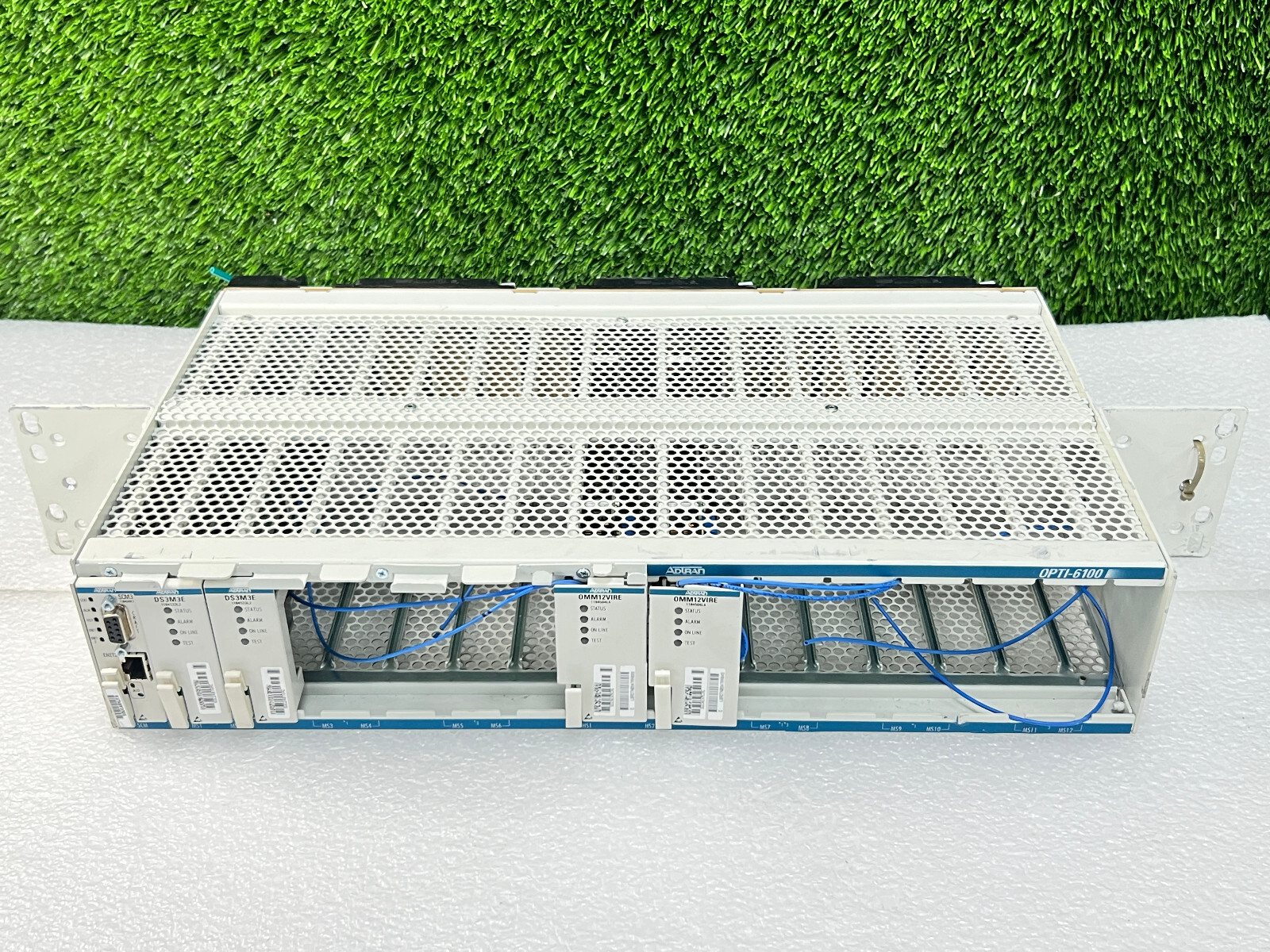 Adtran Opti-6100 Rack Mount Card Slot Expansion Unit w Cards and Modules - White
