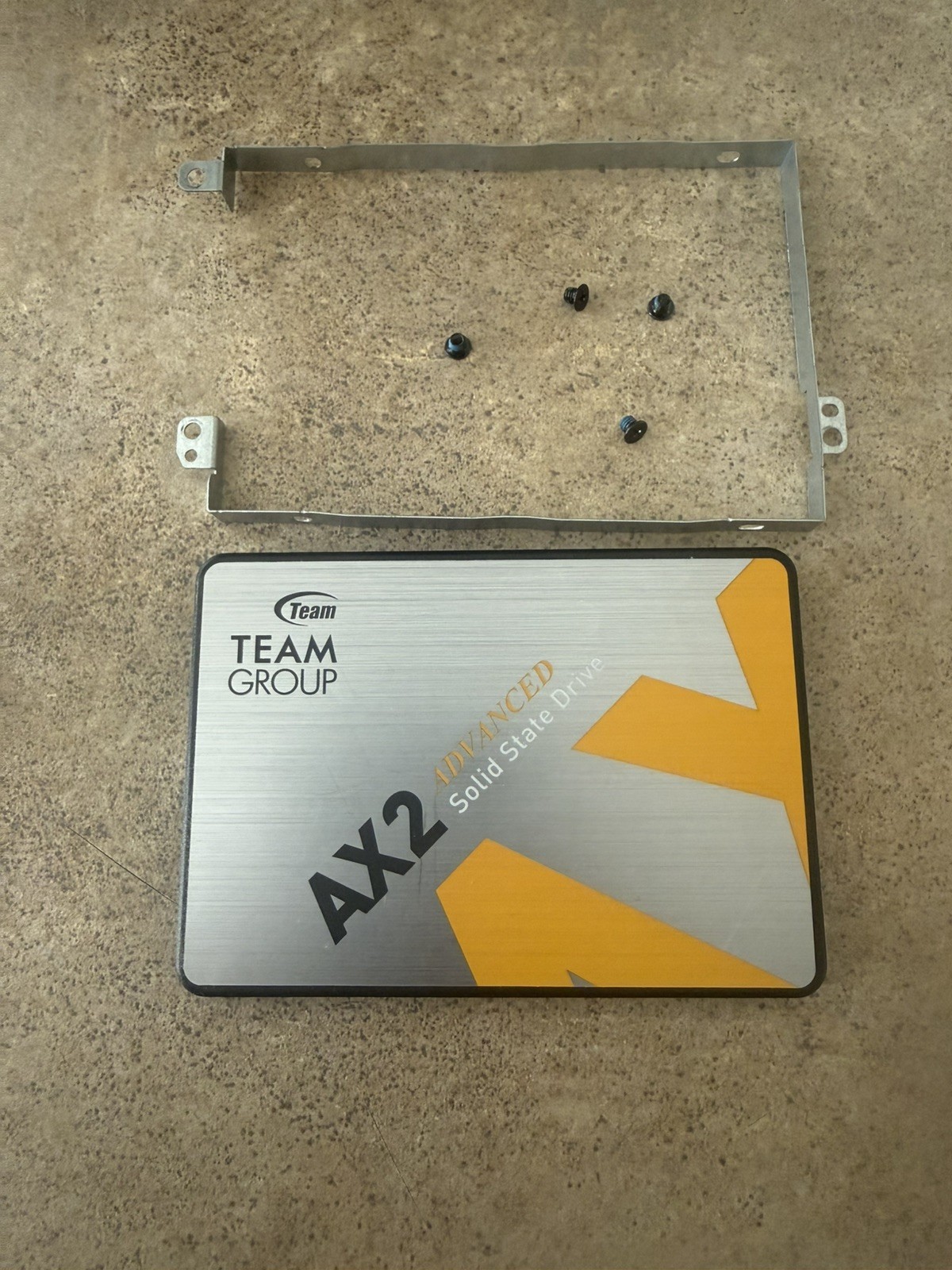 TEAMGROUP AX2 1TB 2.5" SATA III SSD 3D NAND Solid State Drive AX2 Black