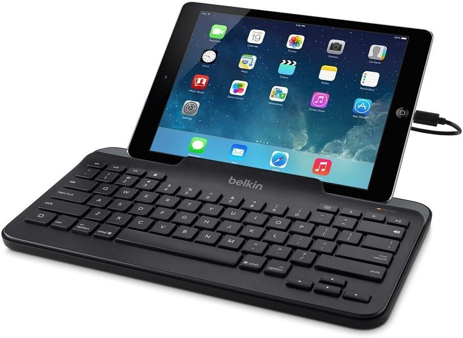 BELKIN Wired Keyboard B2B130 for iPad  with Lightning Connector