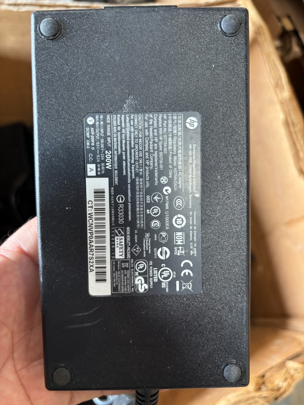 OEM HP 200W 19.5V 10.3A AC Adapter for HP EliteBook 8740W 8560W 8760W