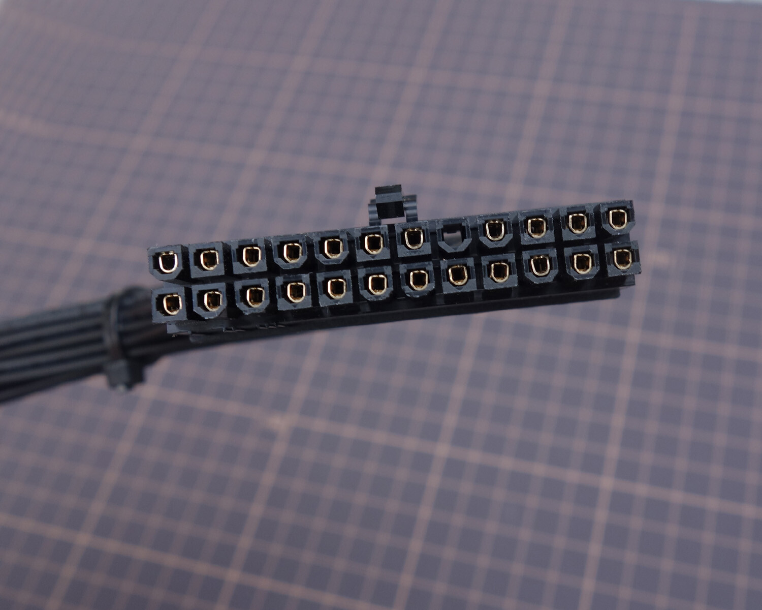 Custom Unsleeved SFX 24-Pin ATX Cable Ultra Short Clean For ssupd Meshlicious