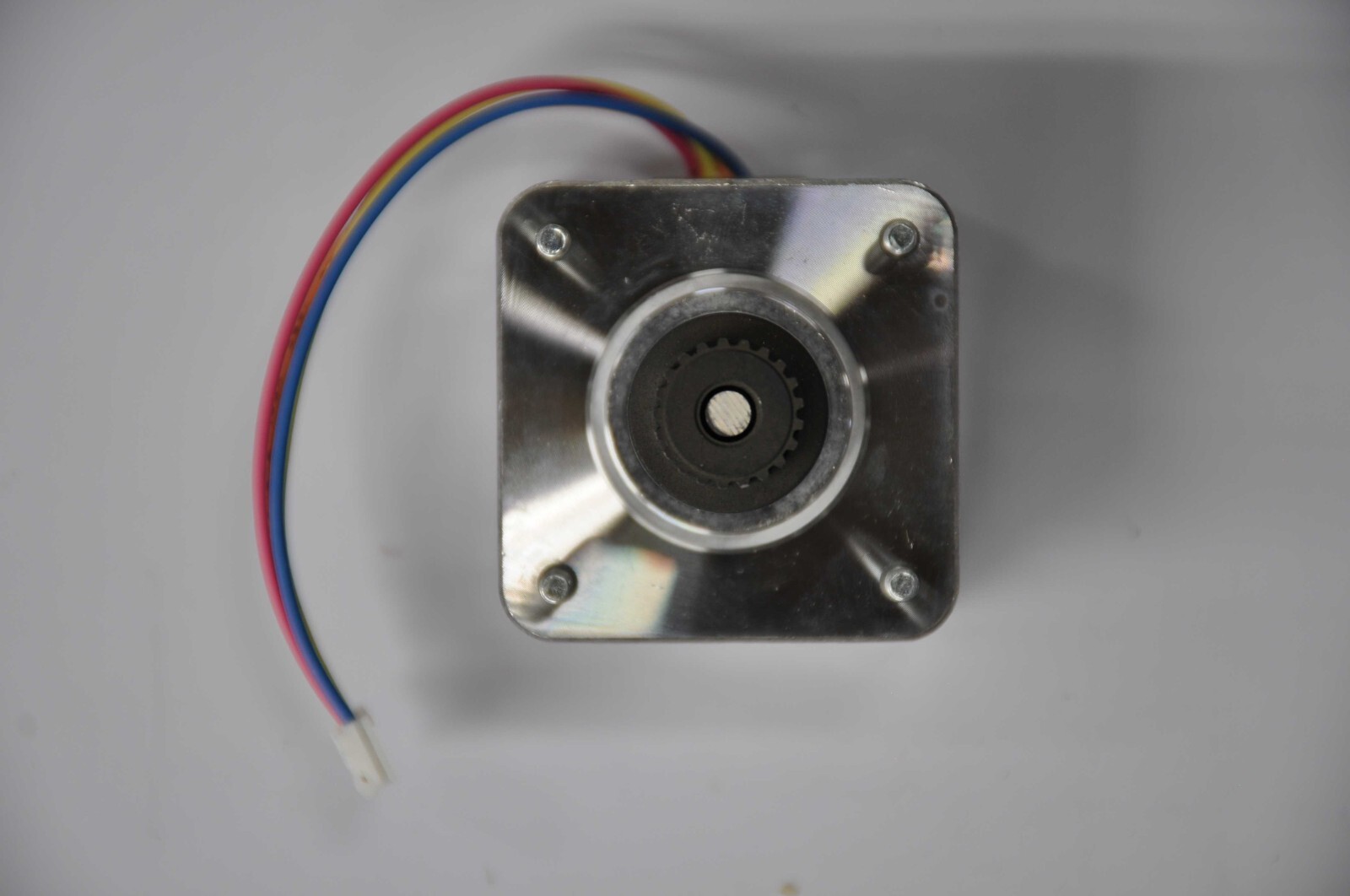 ZEBRA Stepper motor with 21G pulley 105940G-002