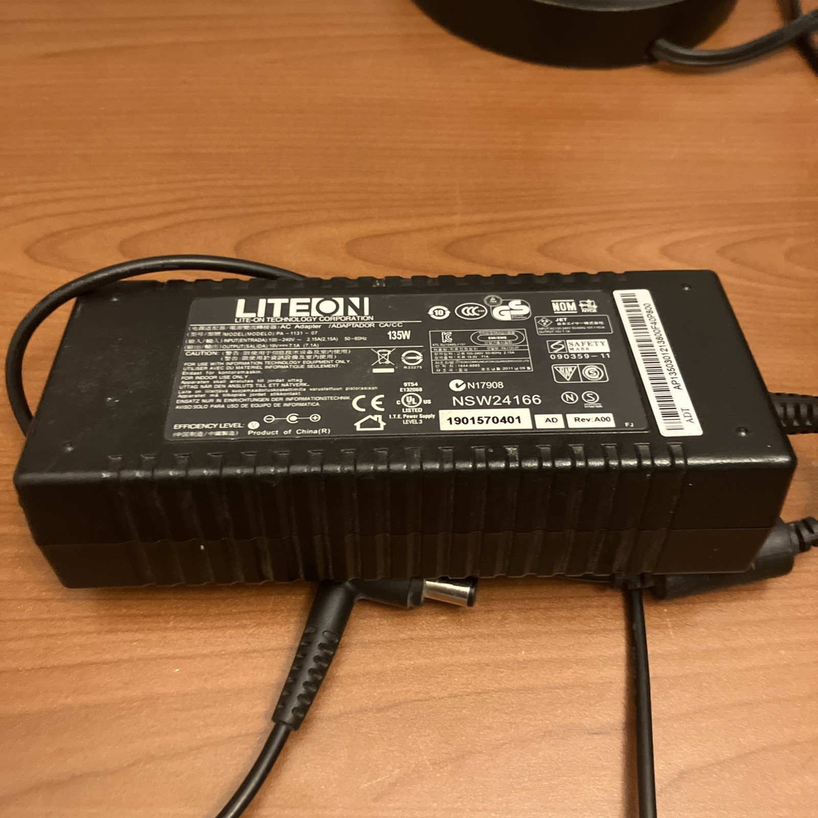 Genuine Liteon PA-1131-07 Power Supply AC Adapter Charger 135W 19V 7.1A No IECC5