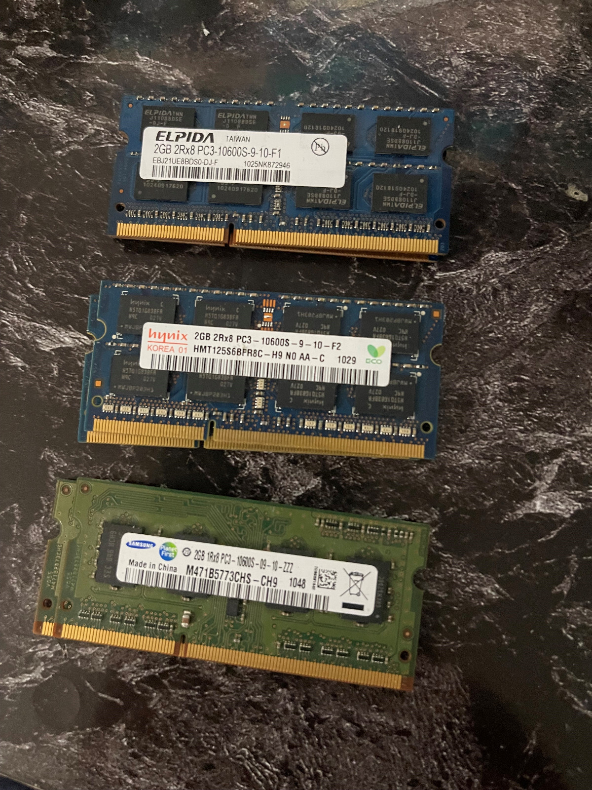 Samsung-HYNIX-ELPIDA PC3-10600 6x2 GB 12GBSO-DIMM 1333 MHz DDR3 SDRAM Memory LOT