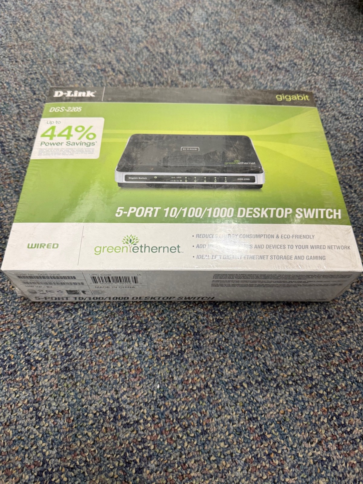 Sealed D-Link Gigabit 5 Port Desktop Switch DGS-2205 Wired Ethernet 10/100/1000