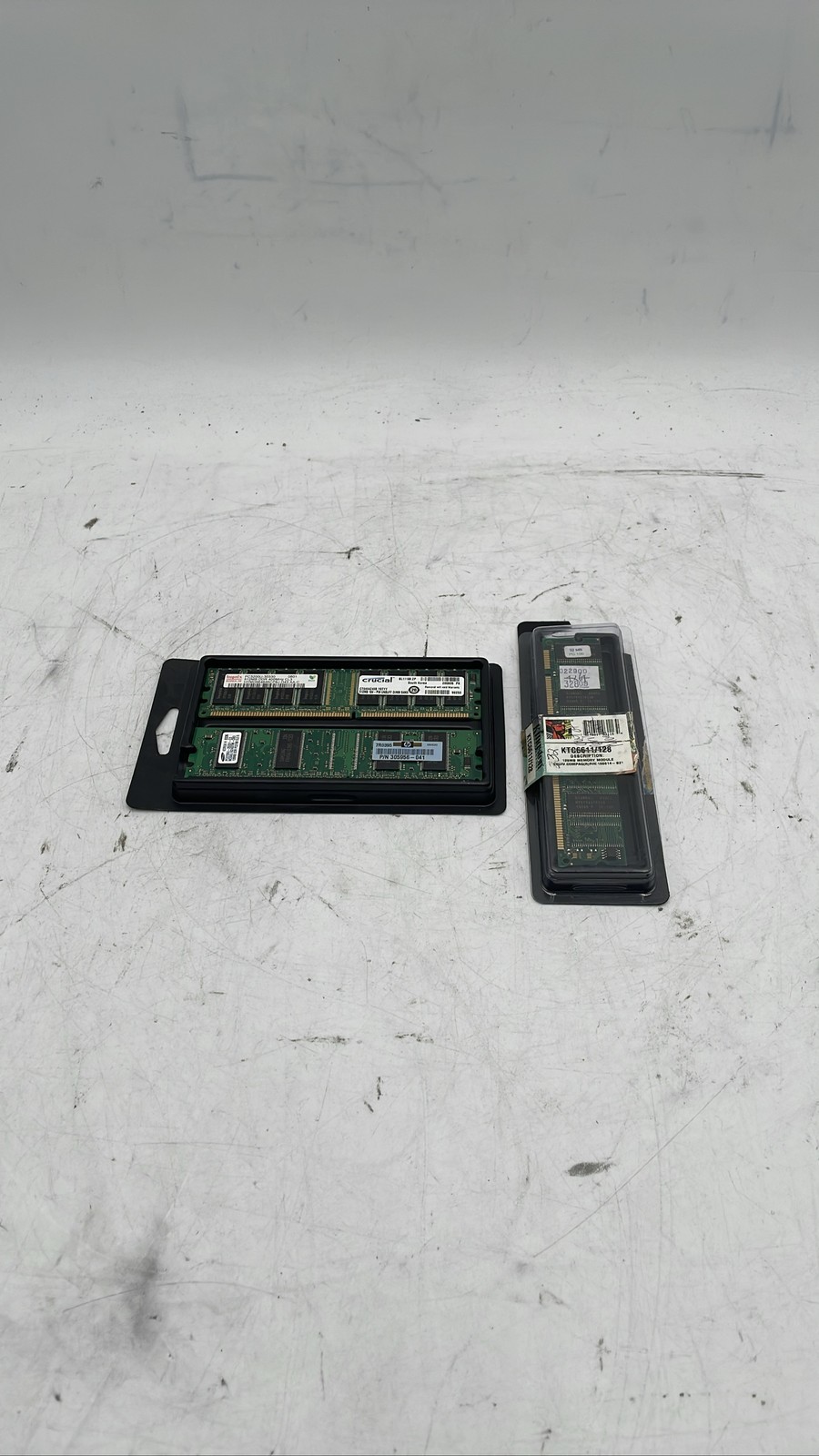 Kingston KTC6611/128 128MB PC100 100MHz 168-Pin SDRAM DIMM RAM 166014-B21 Lot