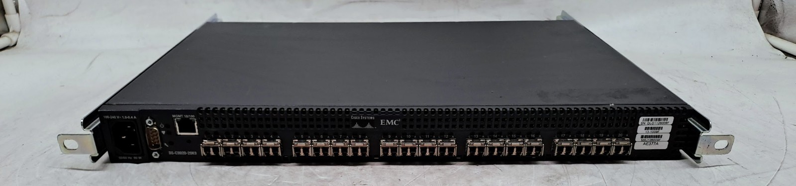 Cisco MDS 9020 Fabric Switch with SFB 20 Ports