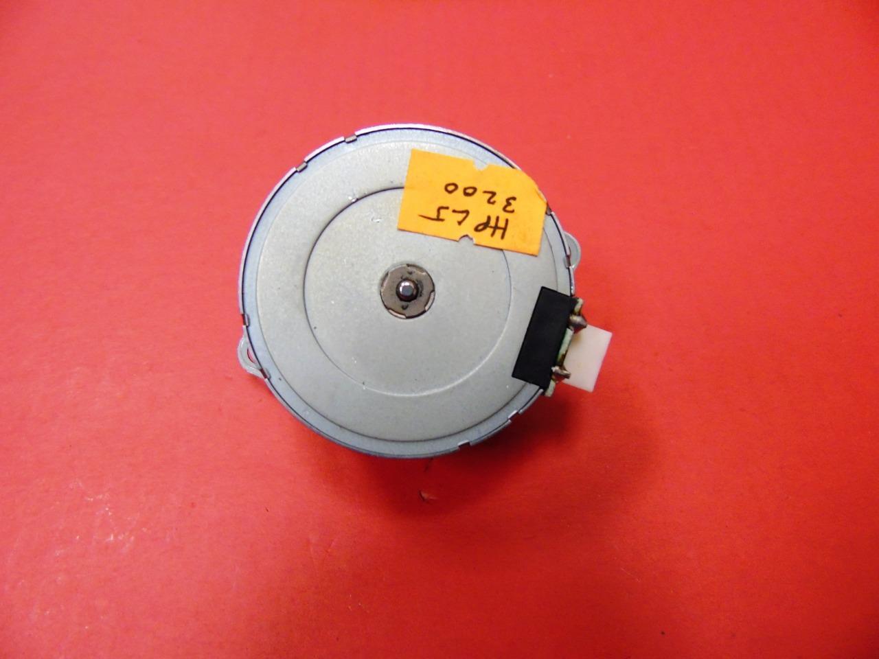 HP LaserJet 3200m Printer Stepping Motor - M49SP-1, RH7-1404-02