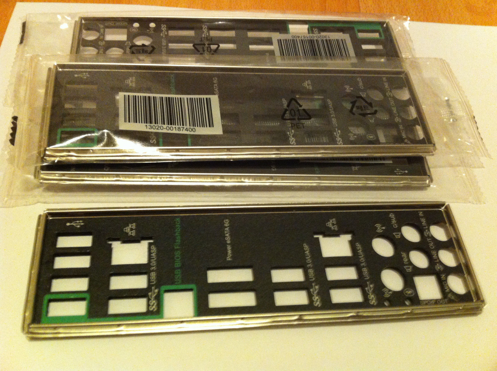ORIGINAL ASUS IO SHIELD for ASUS X79 DELUXE ,X79-DELUXE  , GREEN BLACK