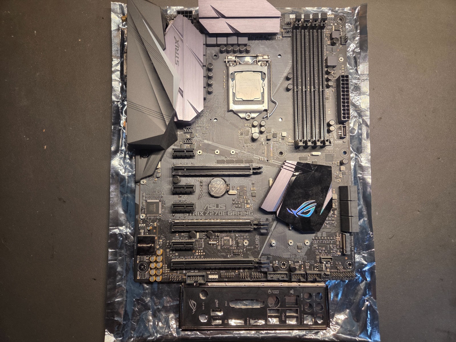 ASUS ROG Strix Z270E Motherboard + Core i7-7700K CPU + IO Shield - No RAM