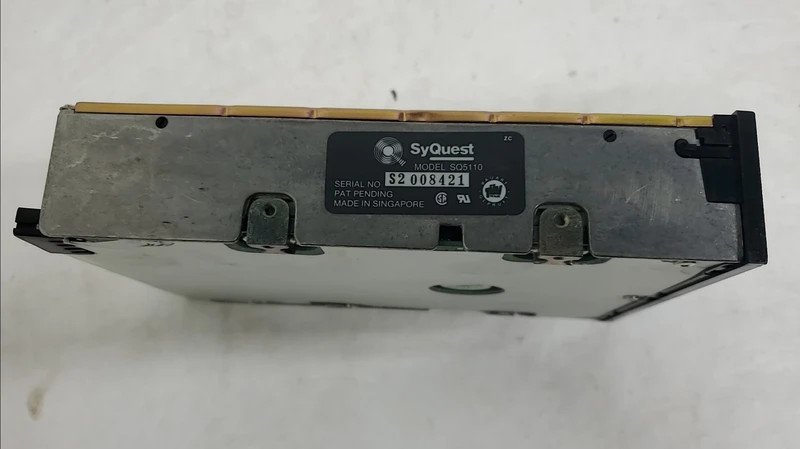 SQ5110 syquest 88MB scsi cartridge drive internal