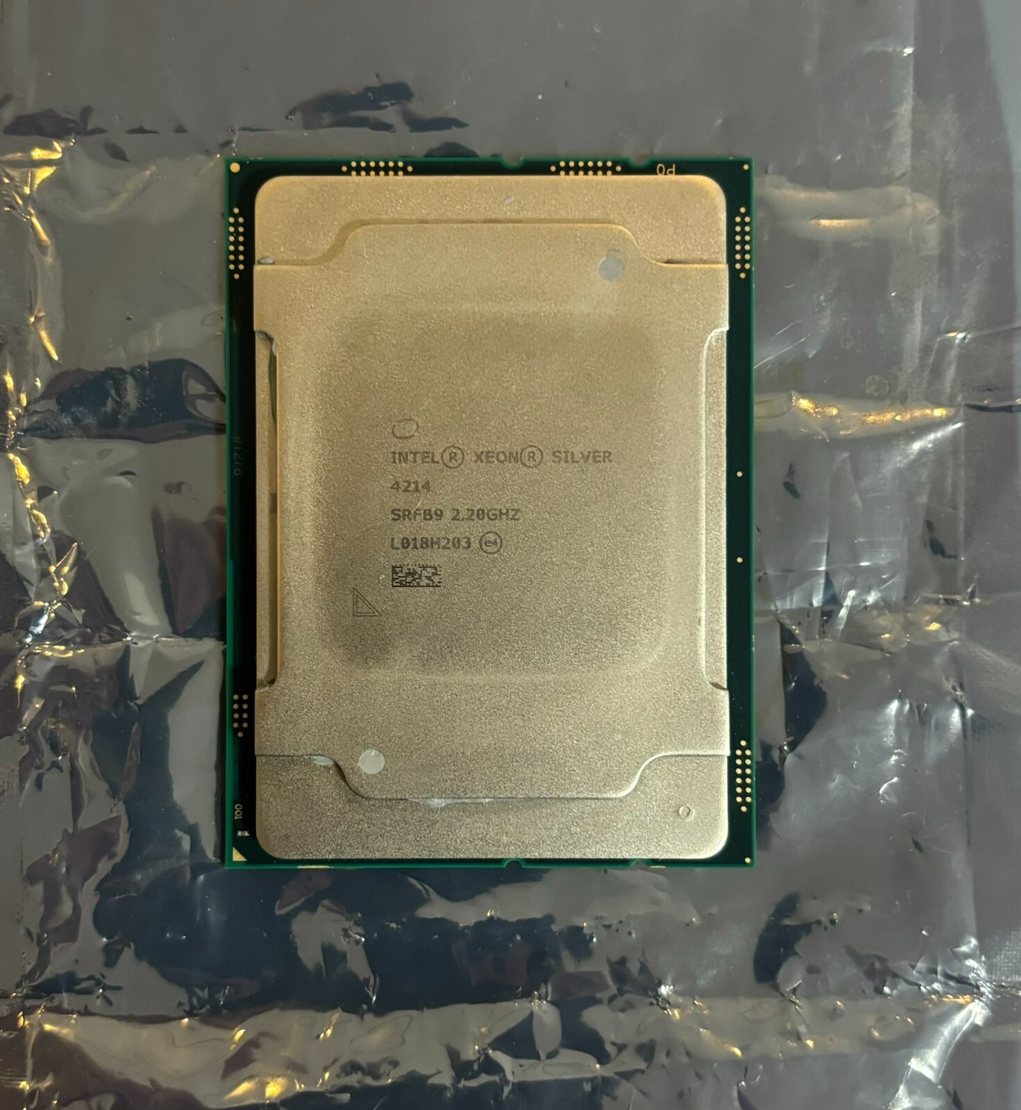 Intel Xeon Silver 4214 - 2.2 GHz 12-Core (CD8069504212601) Processor