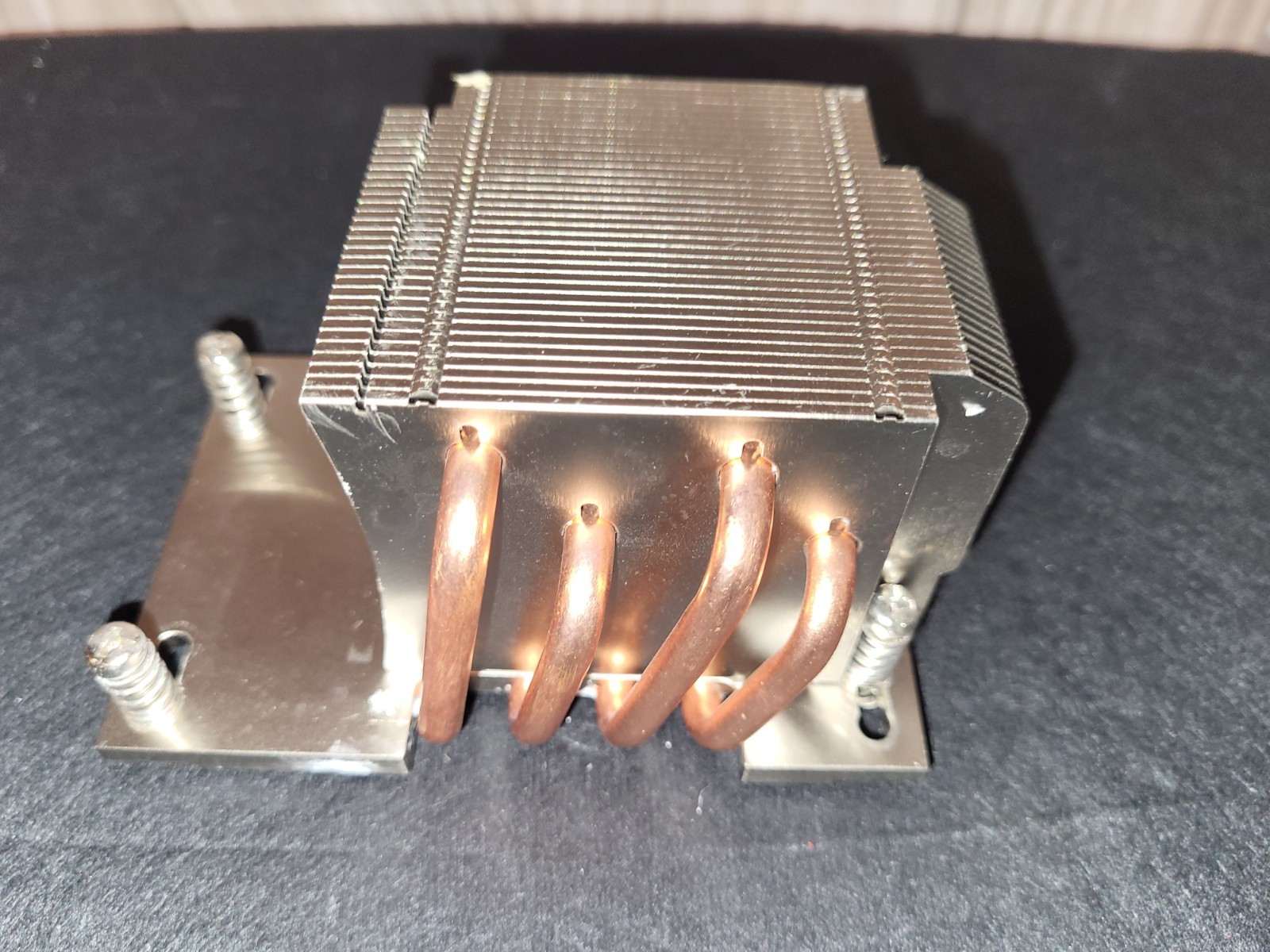 DYNATRON A26 2U LOW PROFILE CPU HEATSINK (AMD THREADRIPPER EPYC) SP3/TR4/STRX4
