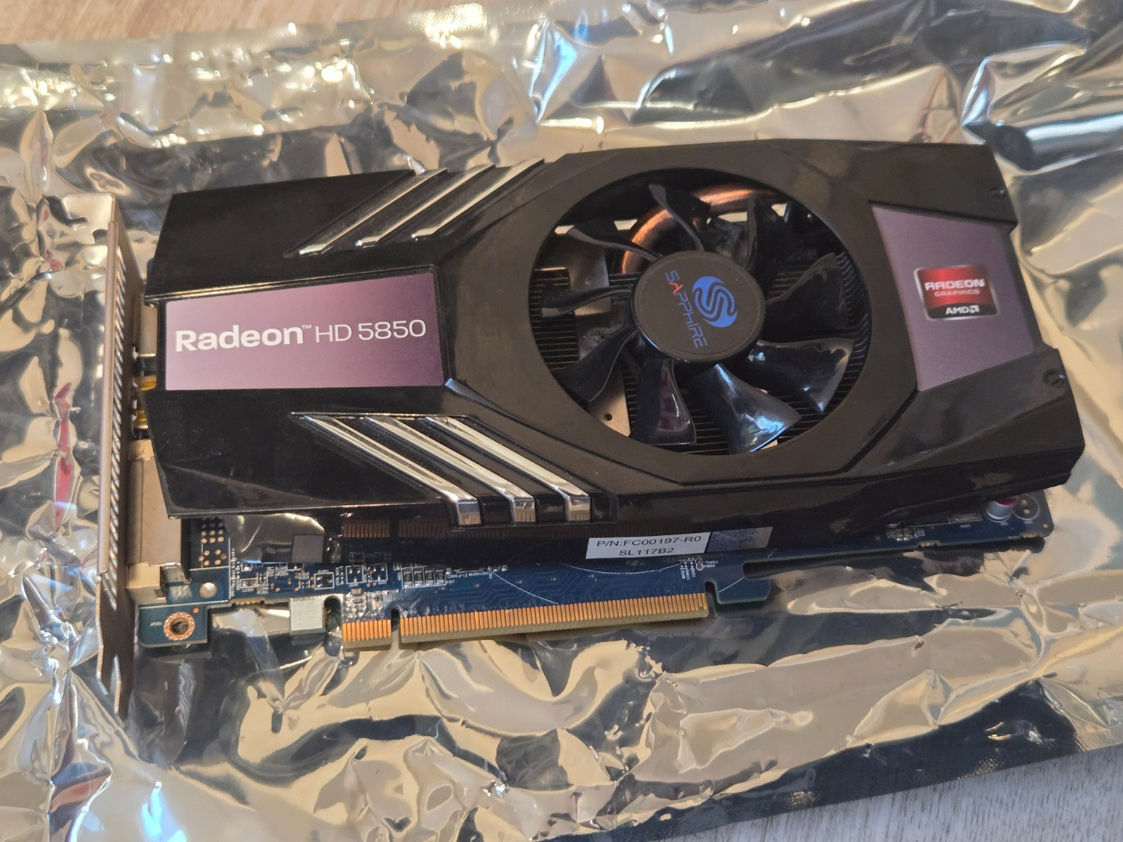 Sapphire Radeon HD 5850 Xtreme 1GB