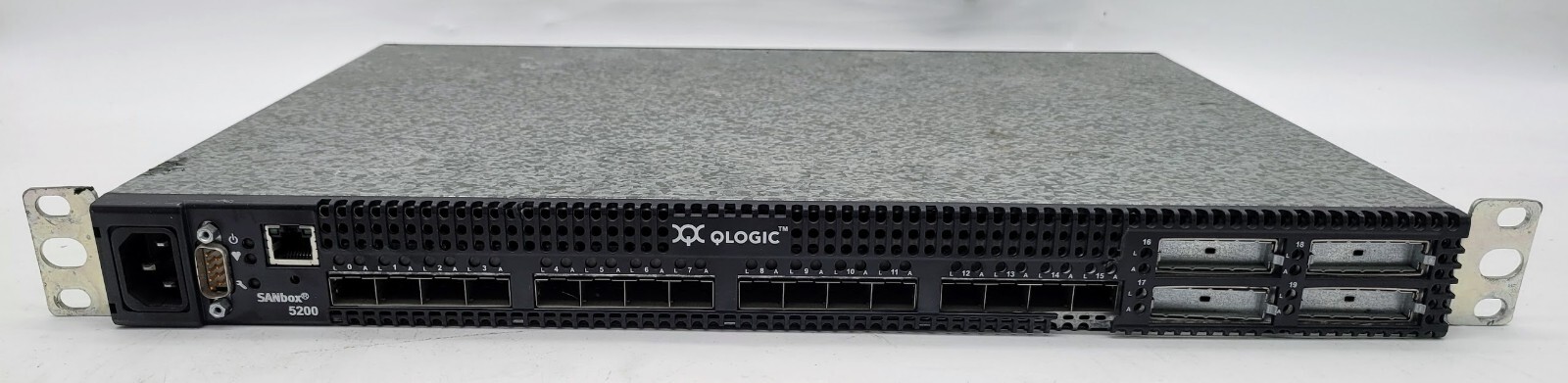 QLogic SANbox 5200 - switch - 16 ports/No power cord