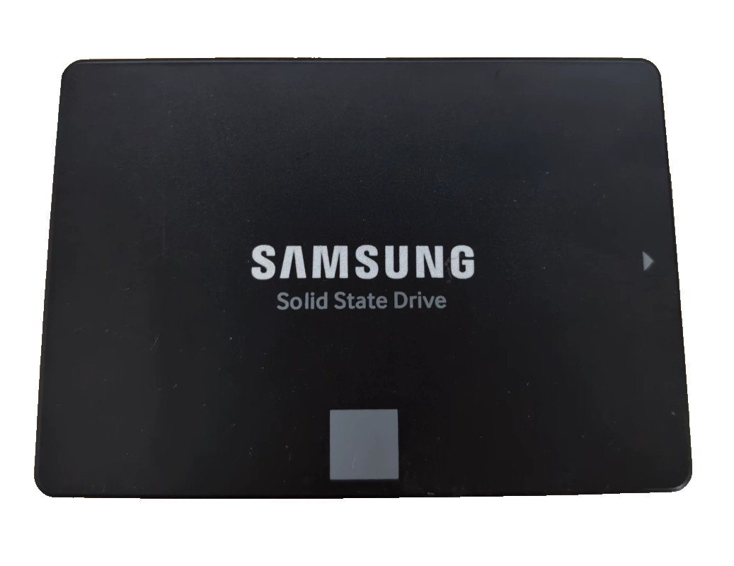 Samsung 870 EVO 500GB 2.5" SATA III 6Gb/s V‑NAND Internal SSD MZ‑77E500BW