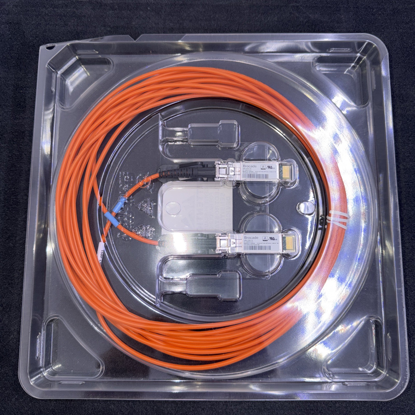 **MUST SEE** 10GE SFPP AOC 0701 7m BROCADE FIBER MODULE
