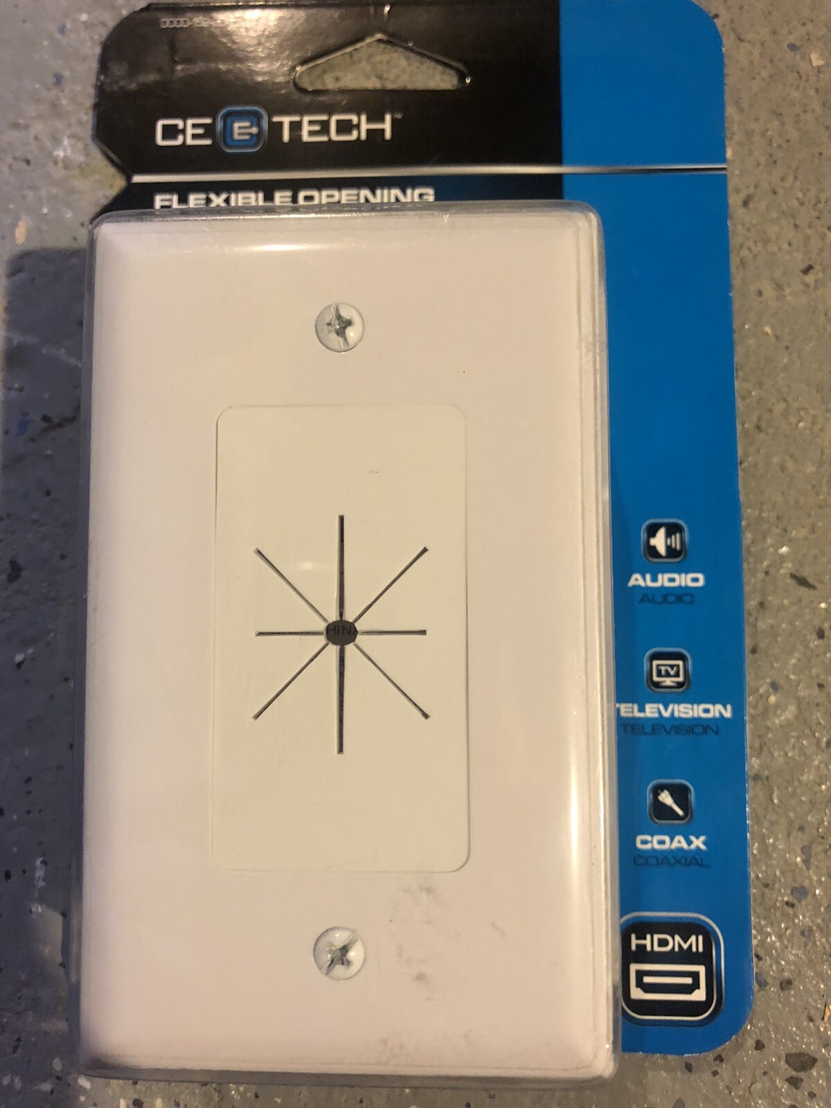 CE TECH FLEXIBLE OPENING CABLE WALL PLATE #5028-WH, WHITE, MIP