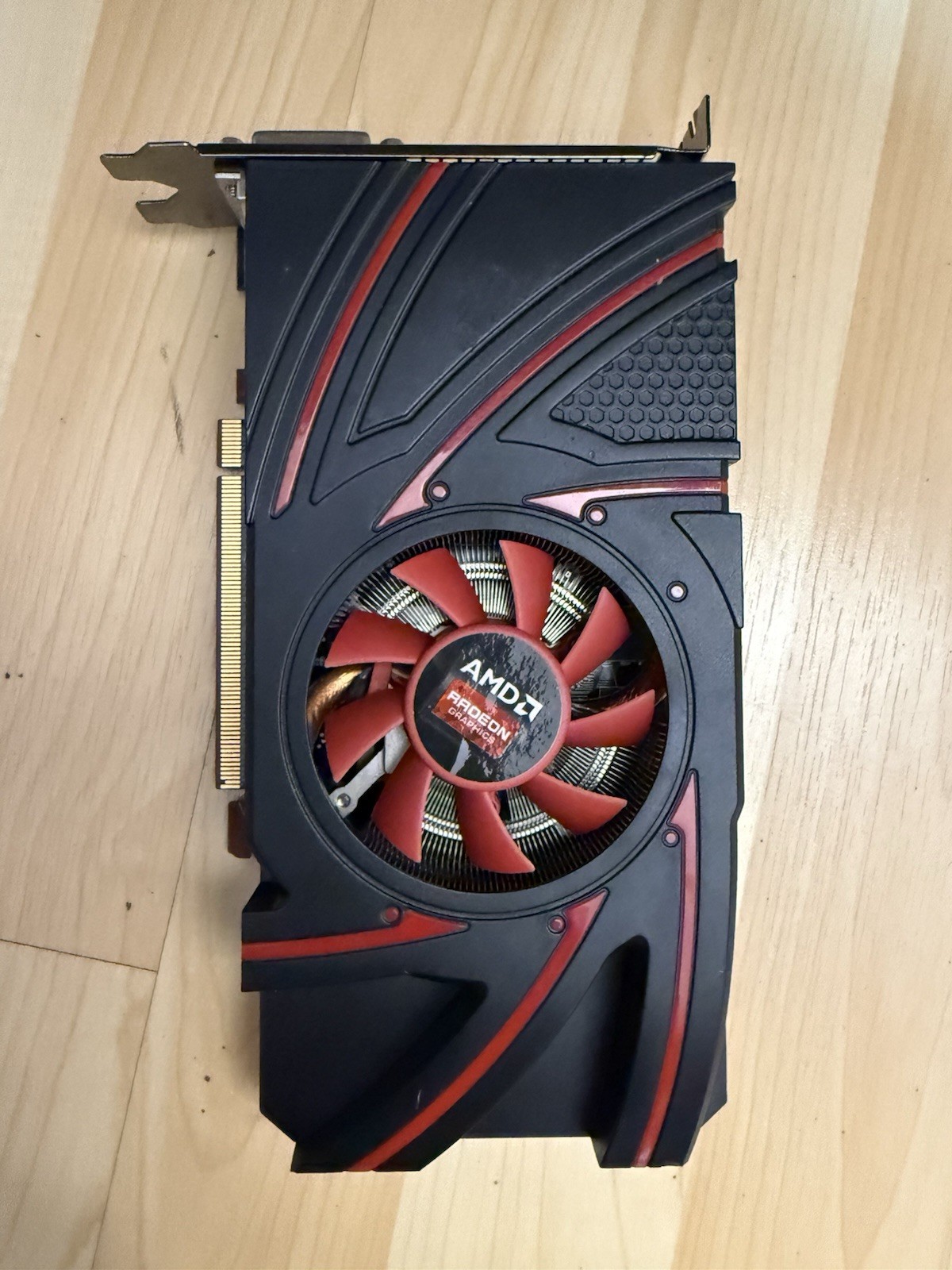 AMD Radeon R9 270 2GB GDDR5 Graphics Card (Dell OEM / Reference)