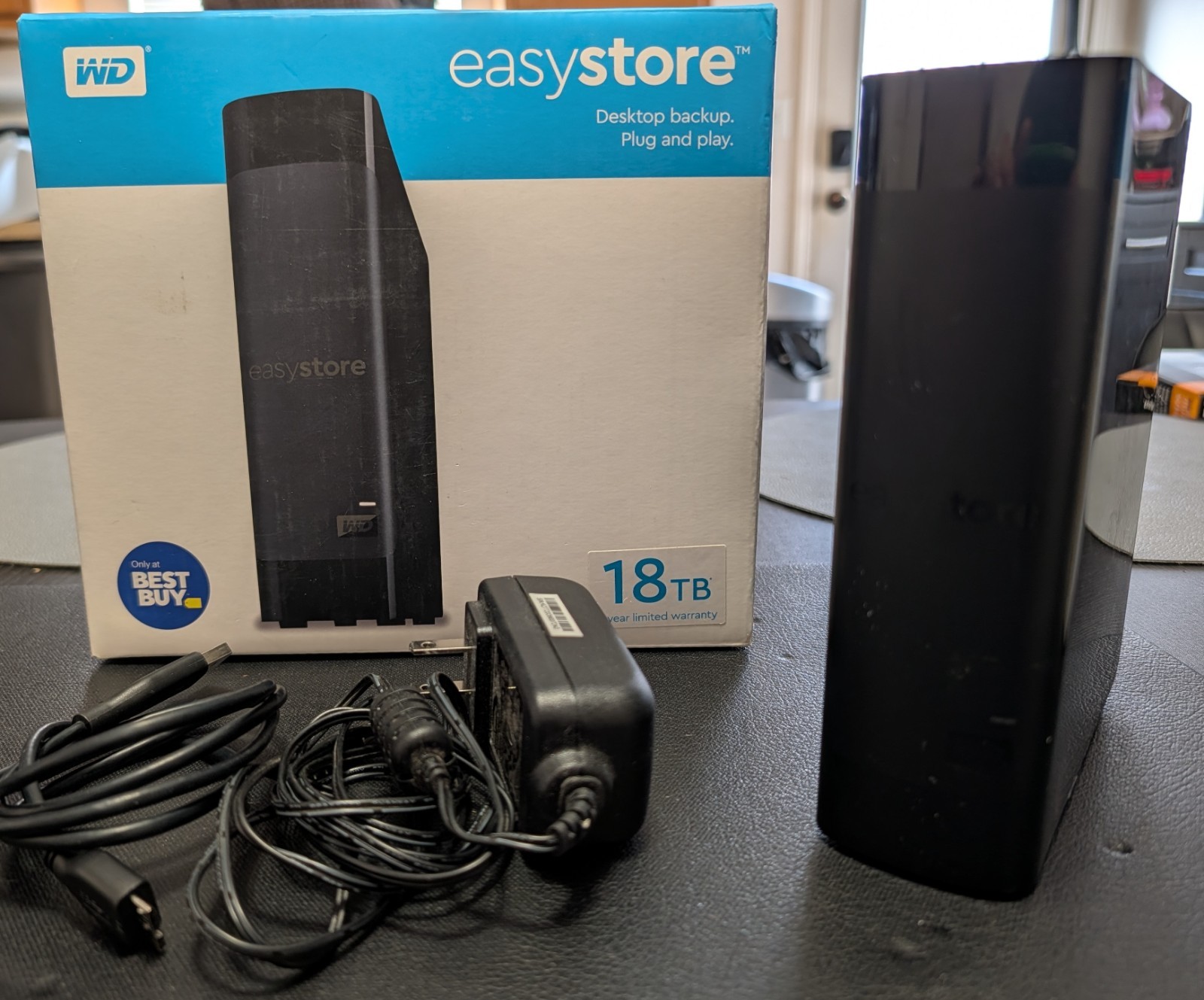Western Digital WD EasyStore 18TB (WDBAMA0180HBK) External Hard Drive