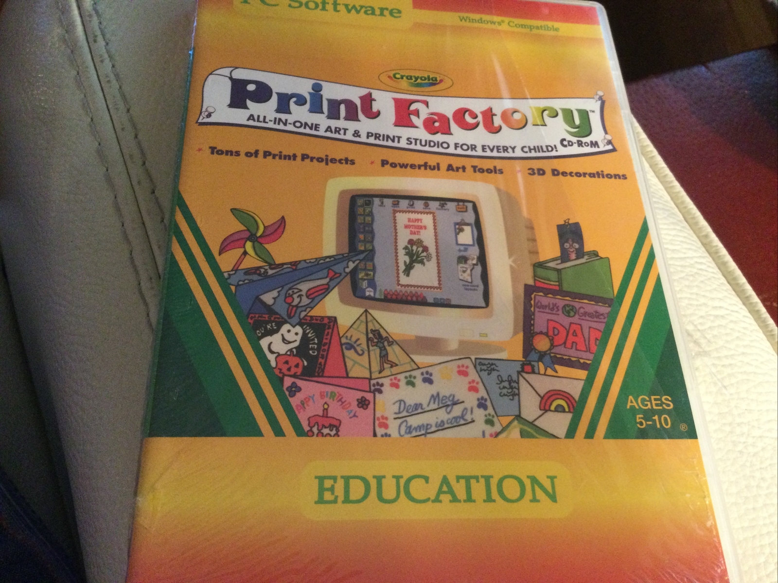 NEW SEALED PRINT FACTORY CRAYOLA PC SOFTWARE AGES 5-10 ART & PRINT STUDIO