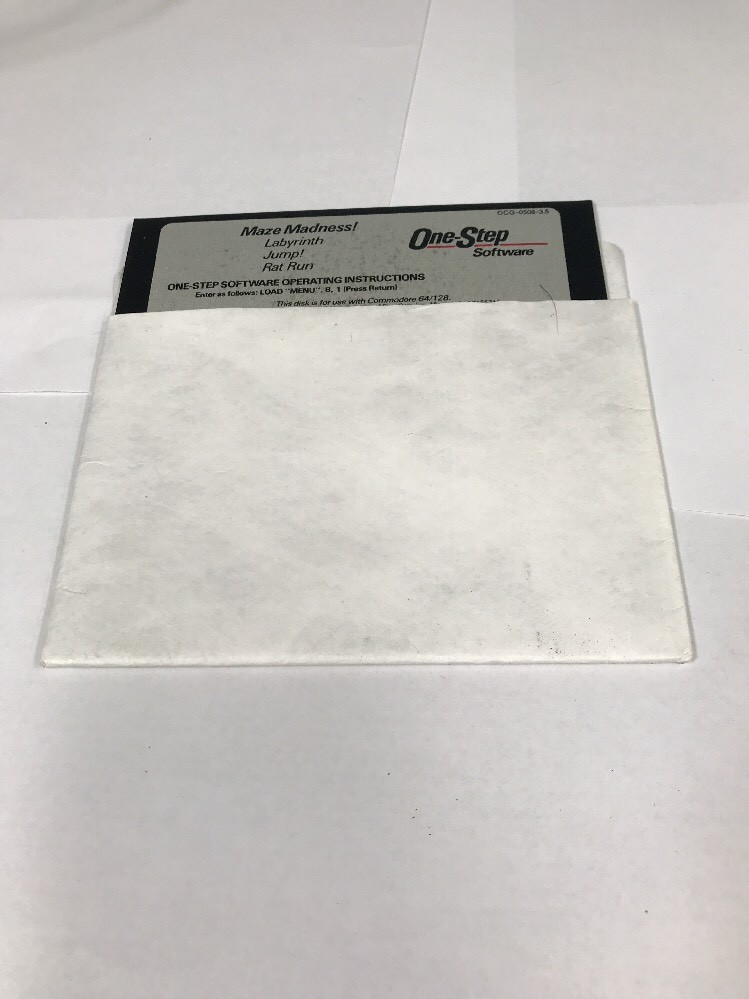 Maze Madness Labyrinth Jump Rat Run Commodore 64/128- 5.25 Media 