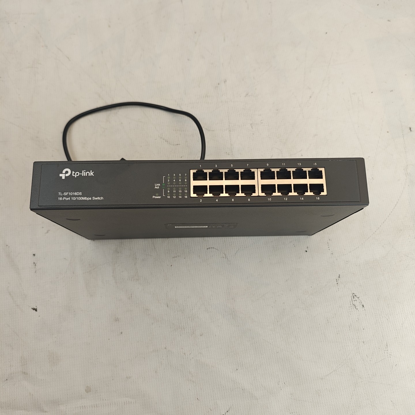 Tp-Link Tl-Sf1016ds 16-Ports 10/100 Mbps Desktop/Rack-Mountable Ethernet