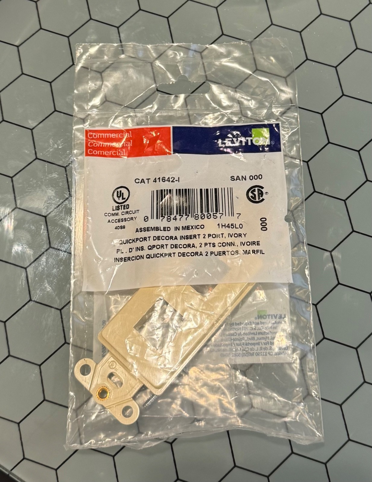 Leviton 41642-I QuickPort Decora Multimedia Insert, 2-Port (Ivory) NEW