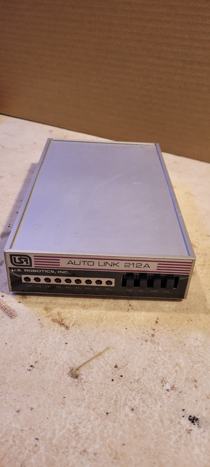 Vintage US Robotics Auto Link 212A Modem 1982