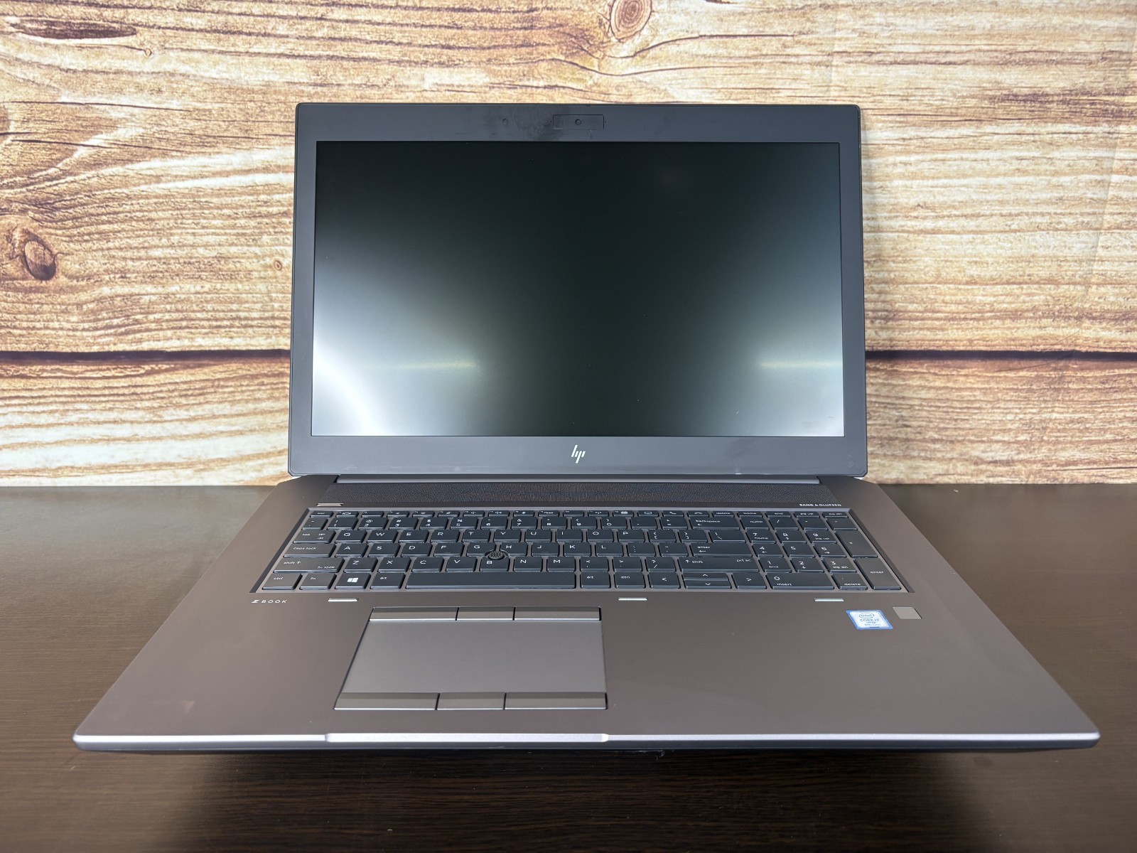 HP ZBOOK 17 G5 17" IntelCore i7-8850H 32GB RAM 512 SSD, NVIDIA P4200 Batt 61-77%