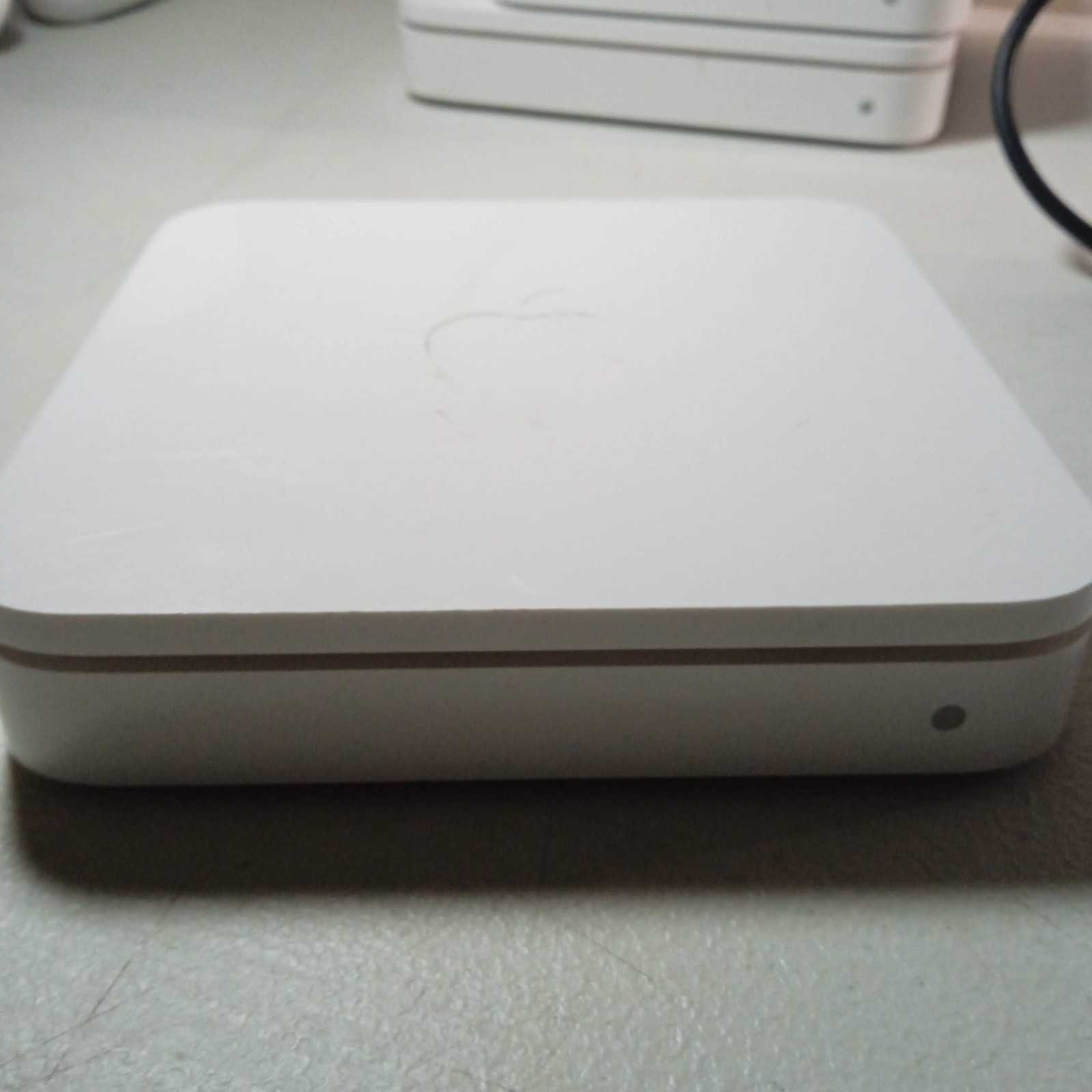 Apple AirPort Extreme A1408 5th Gen 802.11n WiFi Base Station Router No Cords