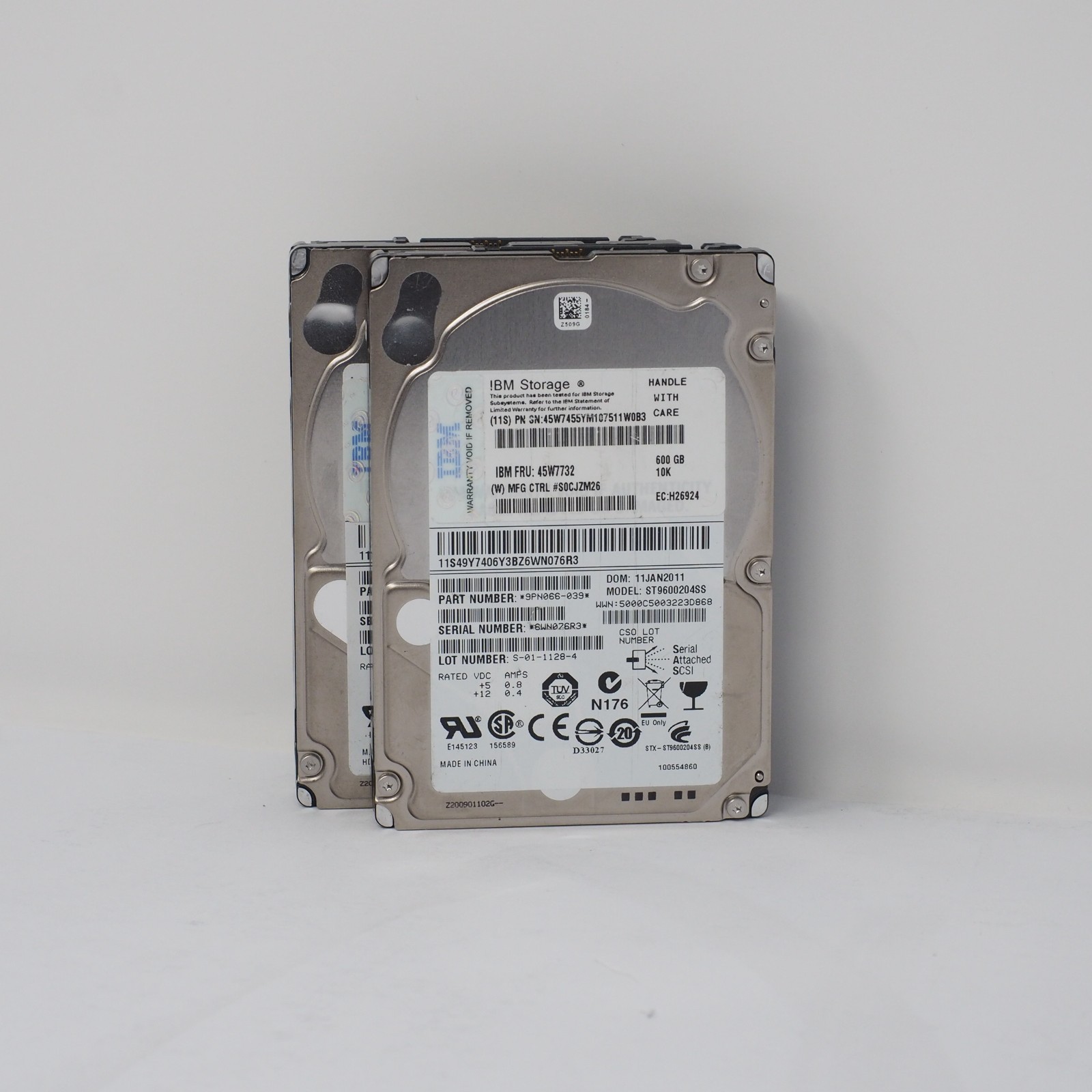 Lot 2x IBM 49Y2028 49Y2031 600GB 10K 2.5 SAS HDD ST9600204SS No Tray