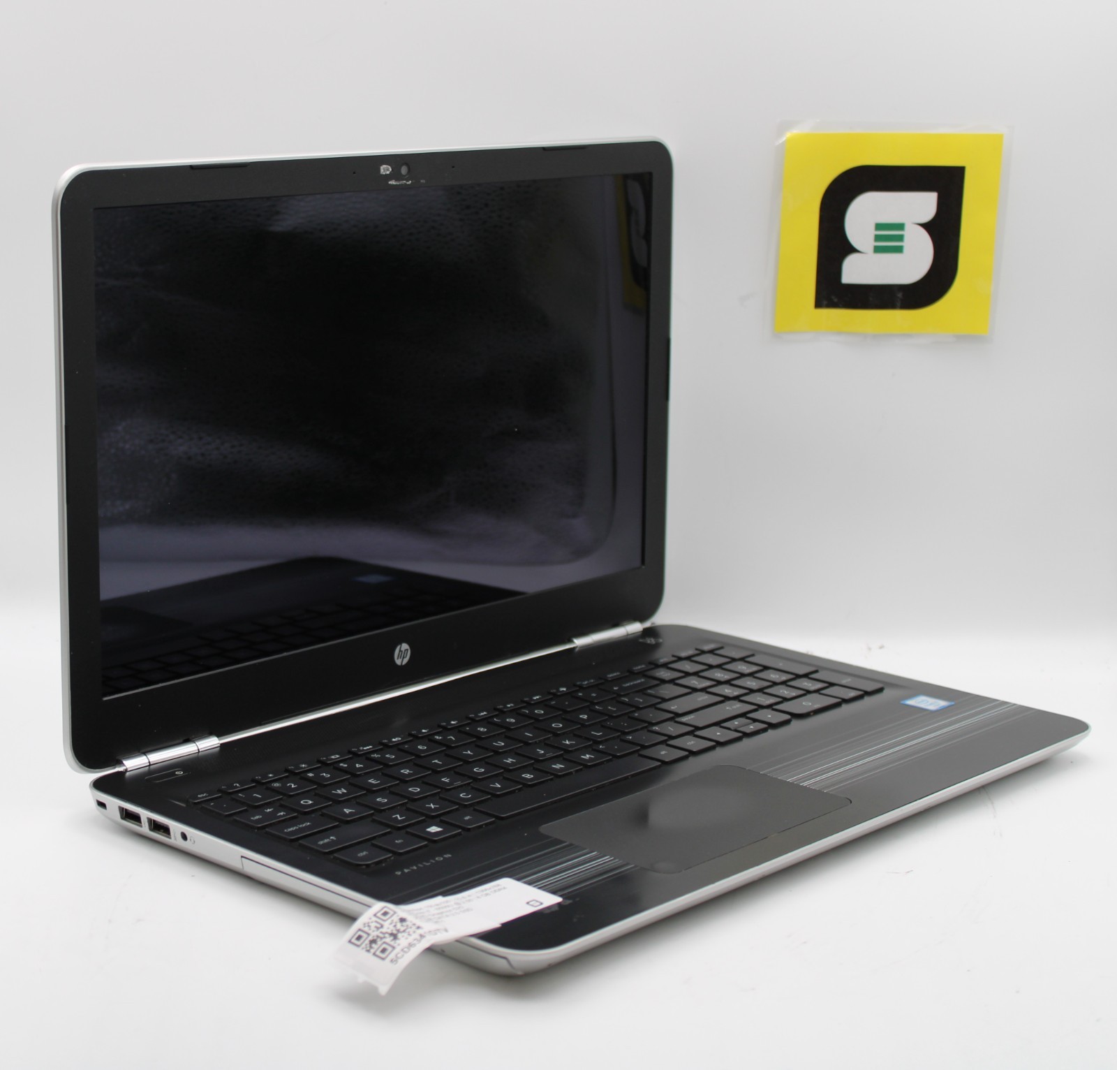 HP Pavilion 15t-au100 i7-6500U @ 2.5 GHz 8GB DDR4 256GB SATA 15" No OS