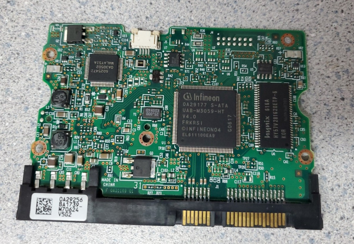 HITACHI Deskstar 500 Gb HDS725050KLA360 SATA 3GB/S 32MB 3.2 PCB Board OEM