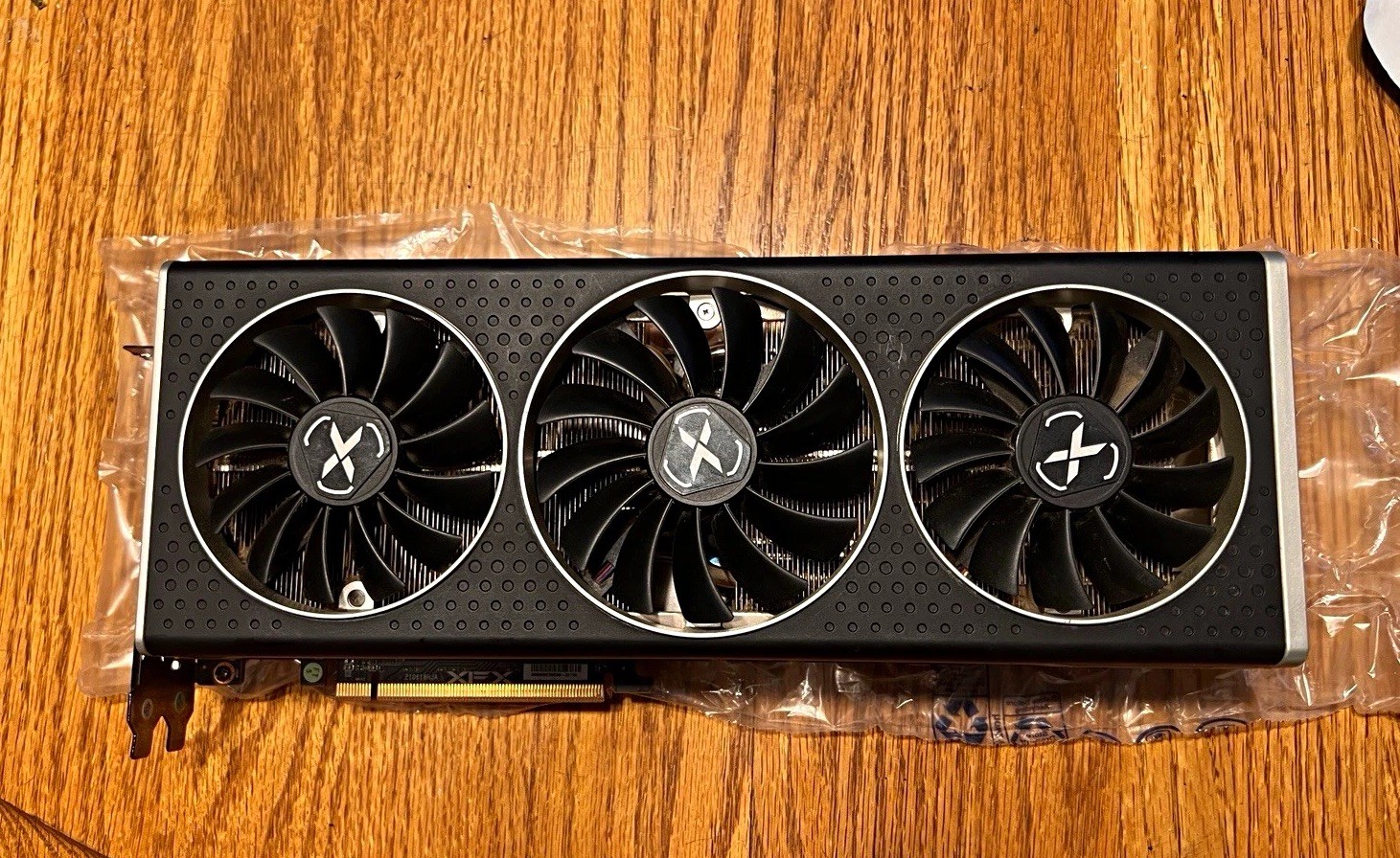 XFX Speedster QICK319 AMD Radeon RX 6750 XT 12GB GDDR6 HDMI/DP PCIe x16